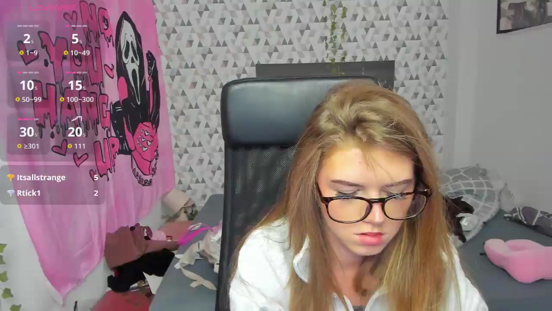 Gallery image thumbnail from Iness_lex's myfreecams stream on, 05/14/2026, 07:54 image 15 of 20