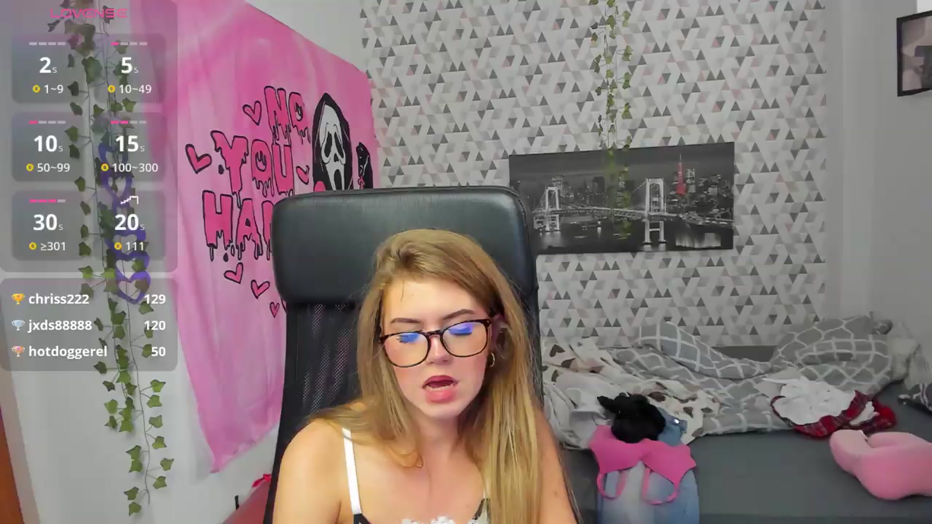 Gallery image thumbnail from Iness_lex's myfreecams stream on, 05/14/2026, 13:03 image 14 of 20