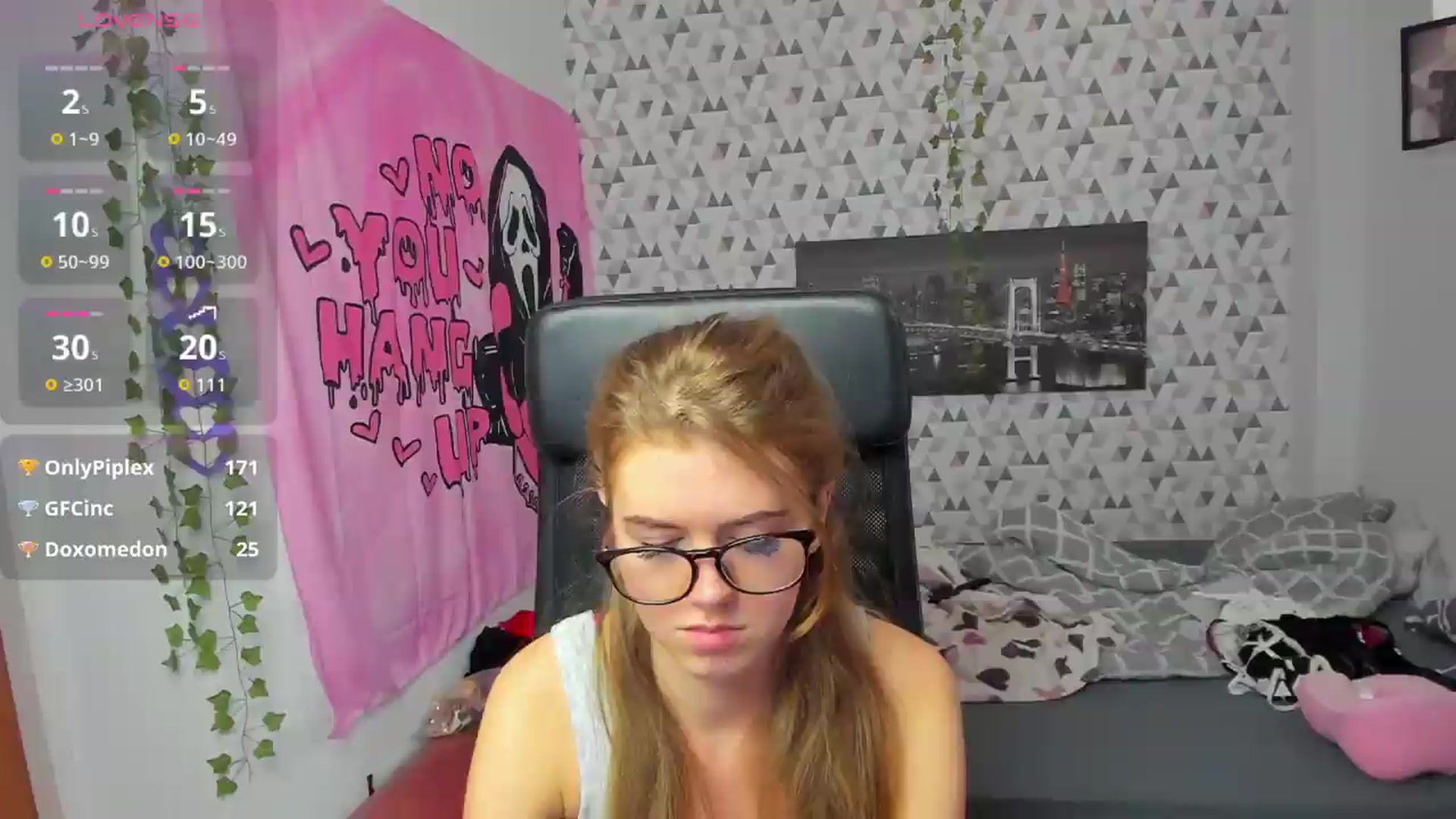 Gallery image thumbnail from Iness_lex's myfreecams stream on, 05/15/2026, 10:04 image 19 of 20
