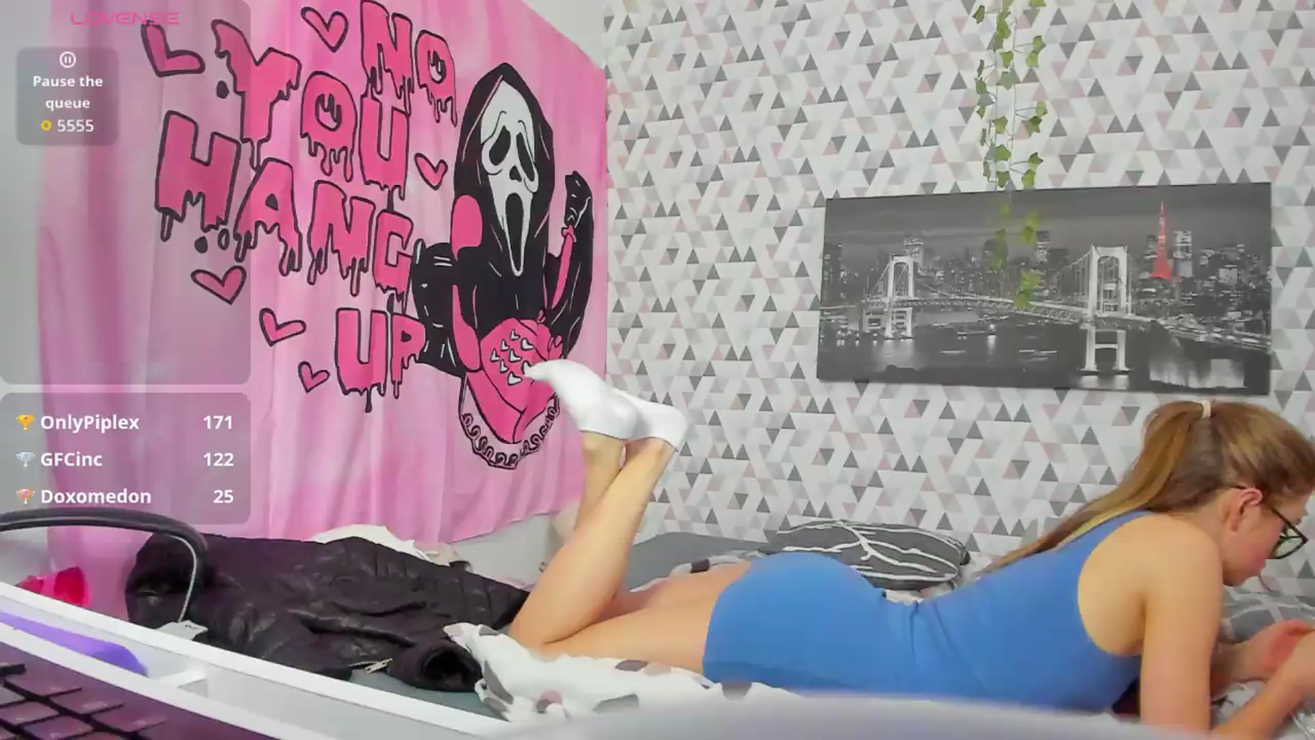 Gallery image thumbnail from Iness_lex's myfreecams stream on, 05/15/2026, 12:28 image 18 of 20