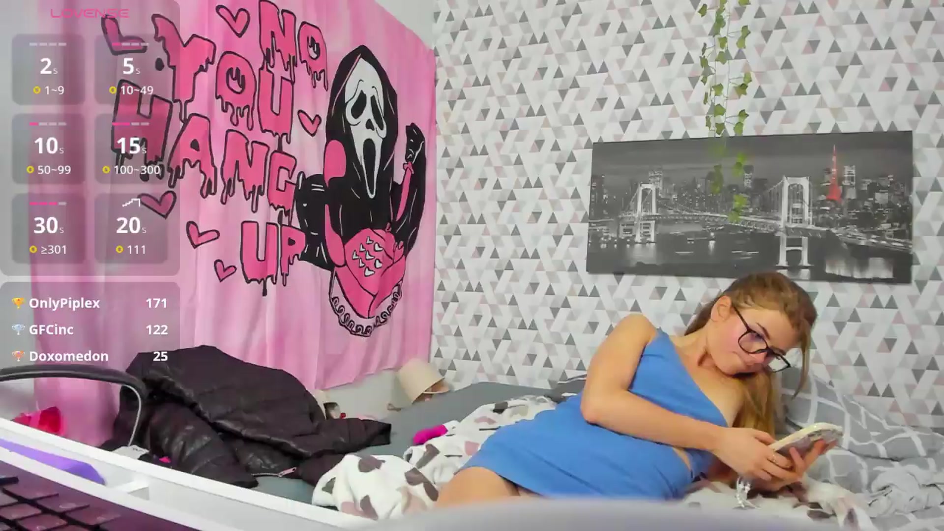 Gallery image thumbnail from Iness_lex's myfreecams stream on, 05/15/2026, 12:28 image 12 of 20