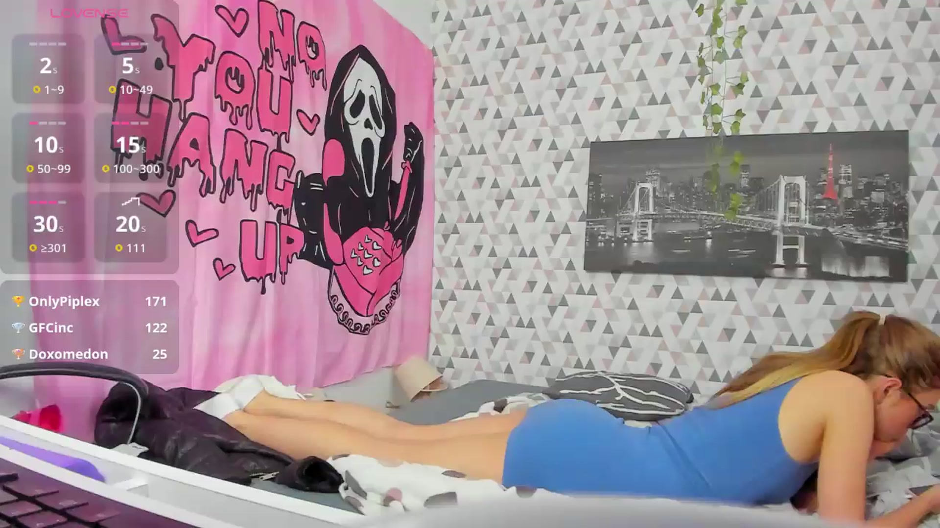 Gallery image thumbnail from Iness_lex's myfreecams stream on, 05/15/2026, 12:28 image 17 of 20