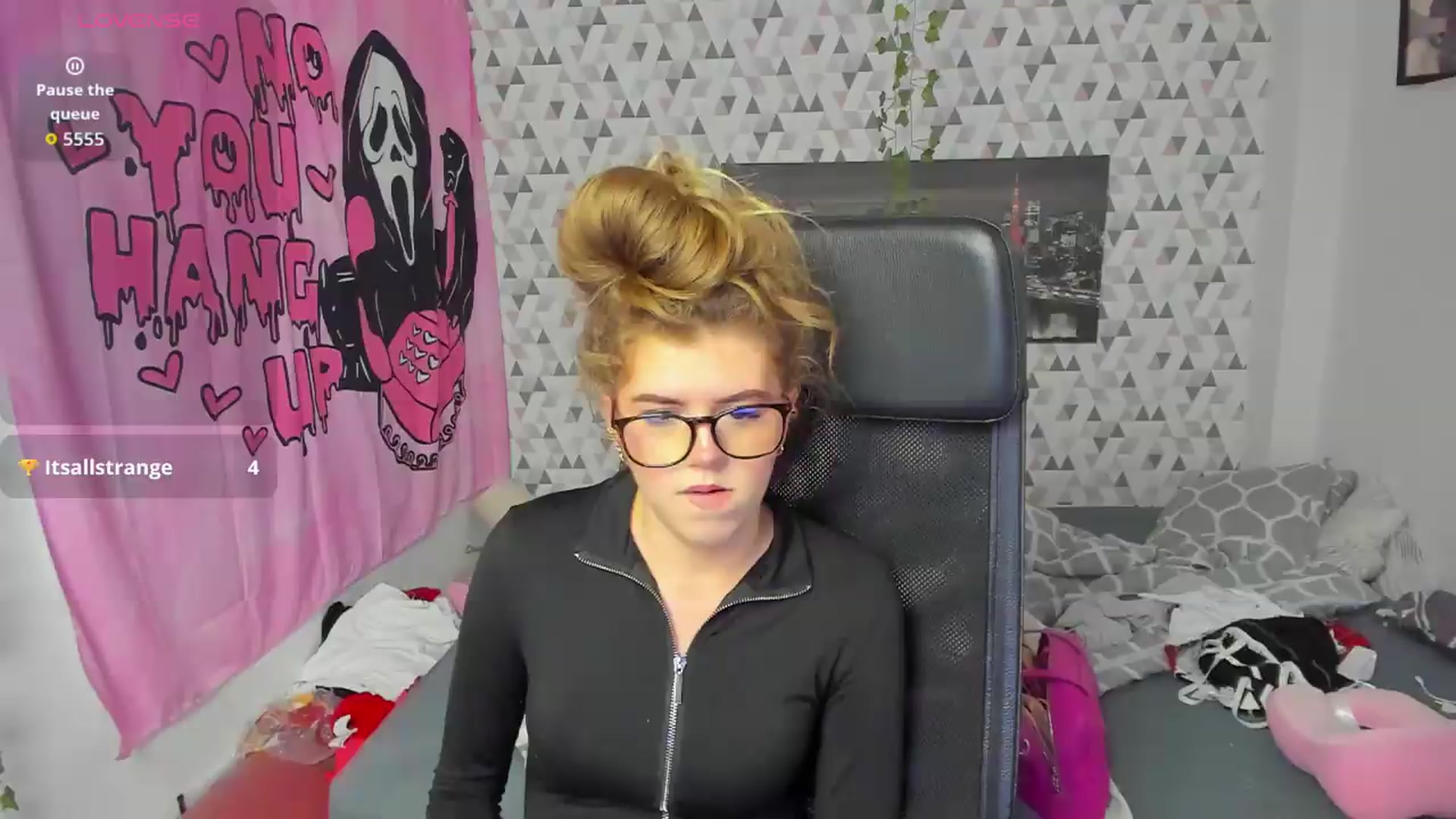 Gallery image thumbnail from Iness_lex's myfreecams stream on, 05/18/2026, 10:05 image 11 of 20