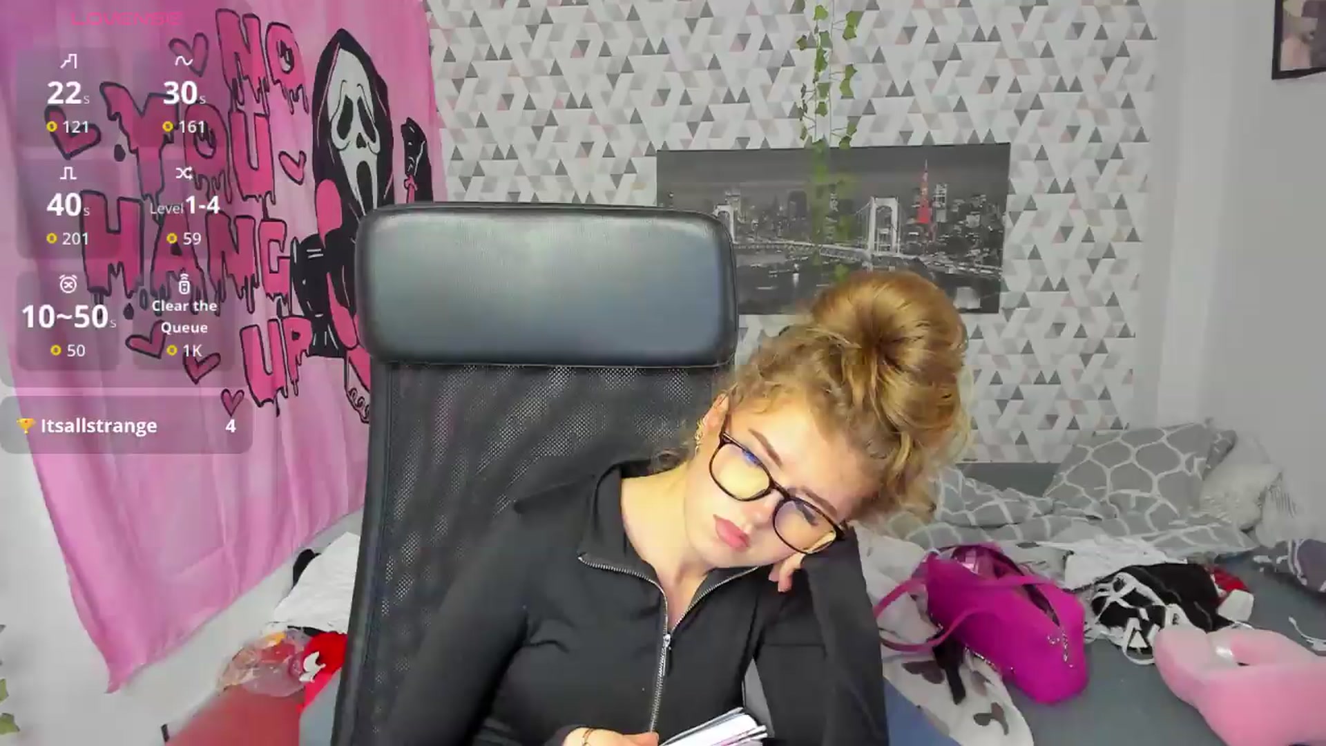 Gallery image thumbnail from Iness_lex's myfreecams stream on, 05/18/2026, 10:05 image 3 of 20