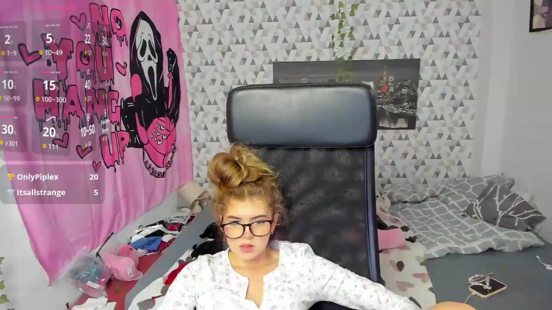 Gallery image thumbnail from Iness_lex's myfreecams stream on, 05/18/2026, 11:02 image 5 of 20