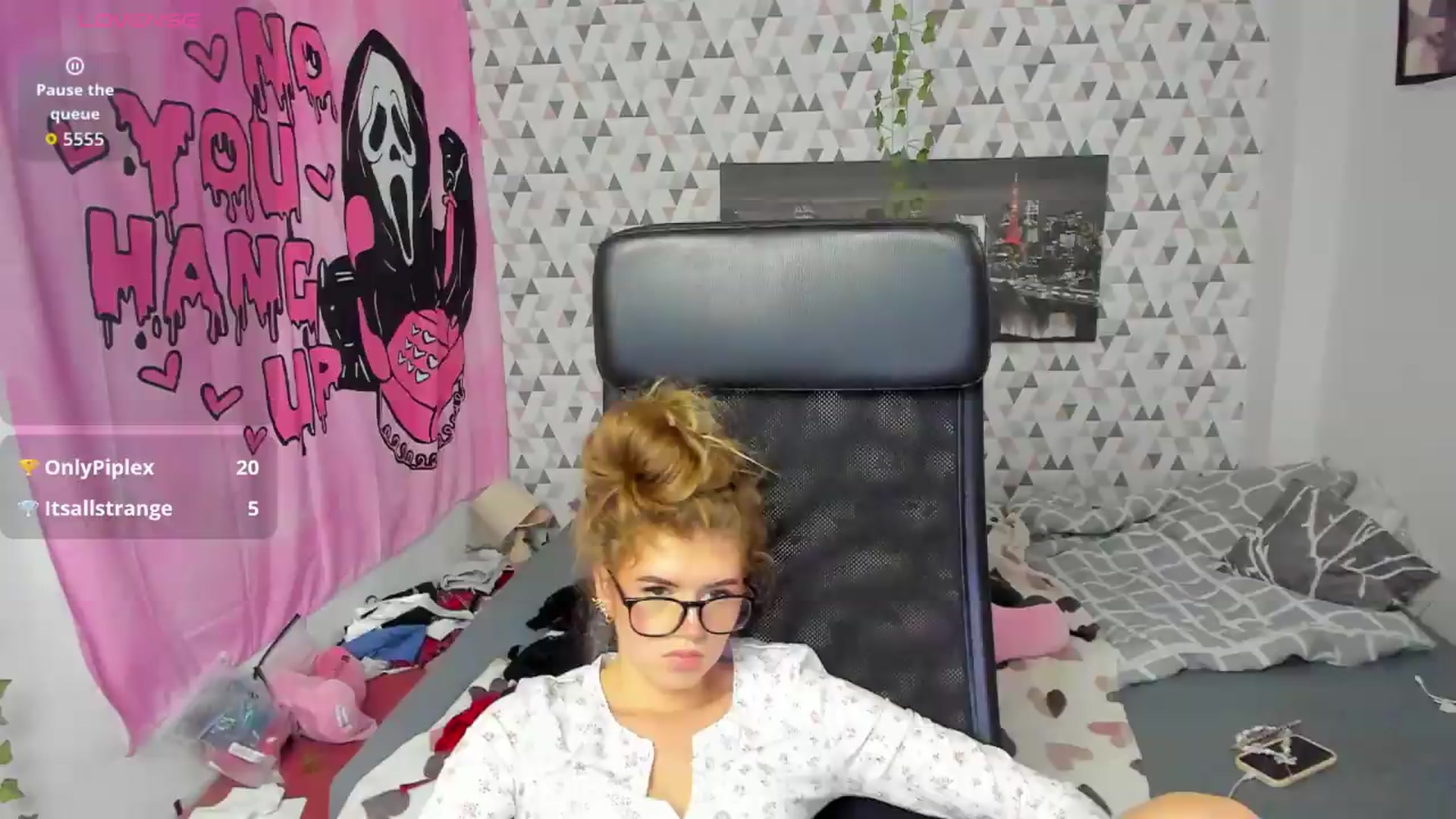 Gallery image thumbnail from Iness_lex's myfreecams stream on, 05/18/2026, 11:02 image 6 of 20
