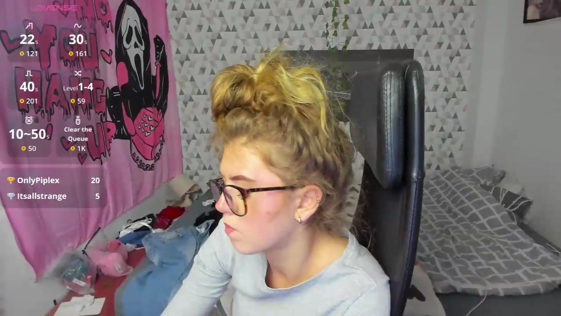 Gallery image thumbnail from Iness_lex's myfreecams stream on, 05/18/2026, 12:44 image 2 of 20