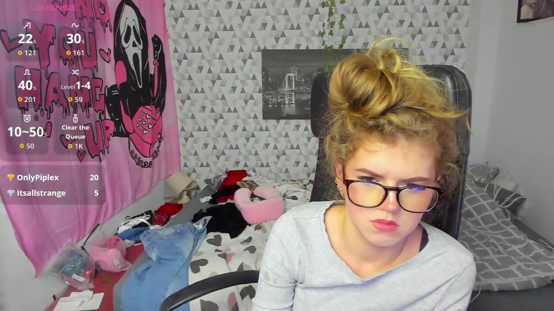 Gallery image thumbnail from Iness_lex's myfreecams stream on, 05/18/2026, 12:44 image 10 of 20