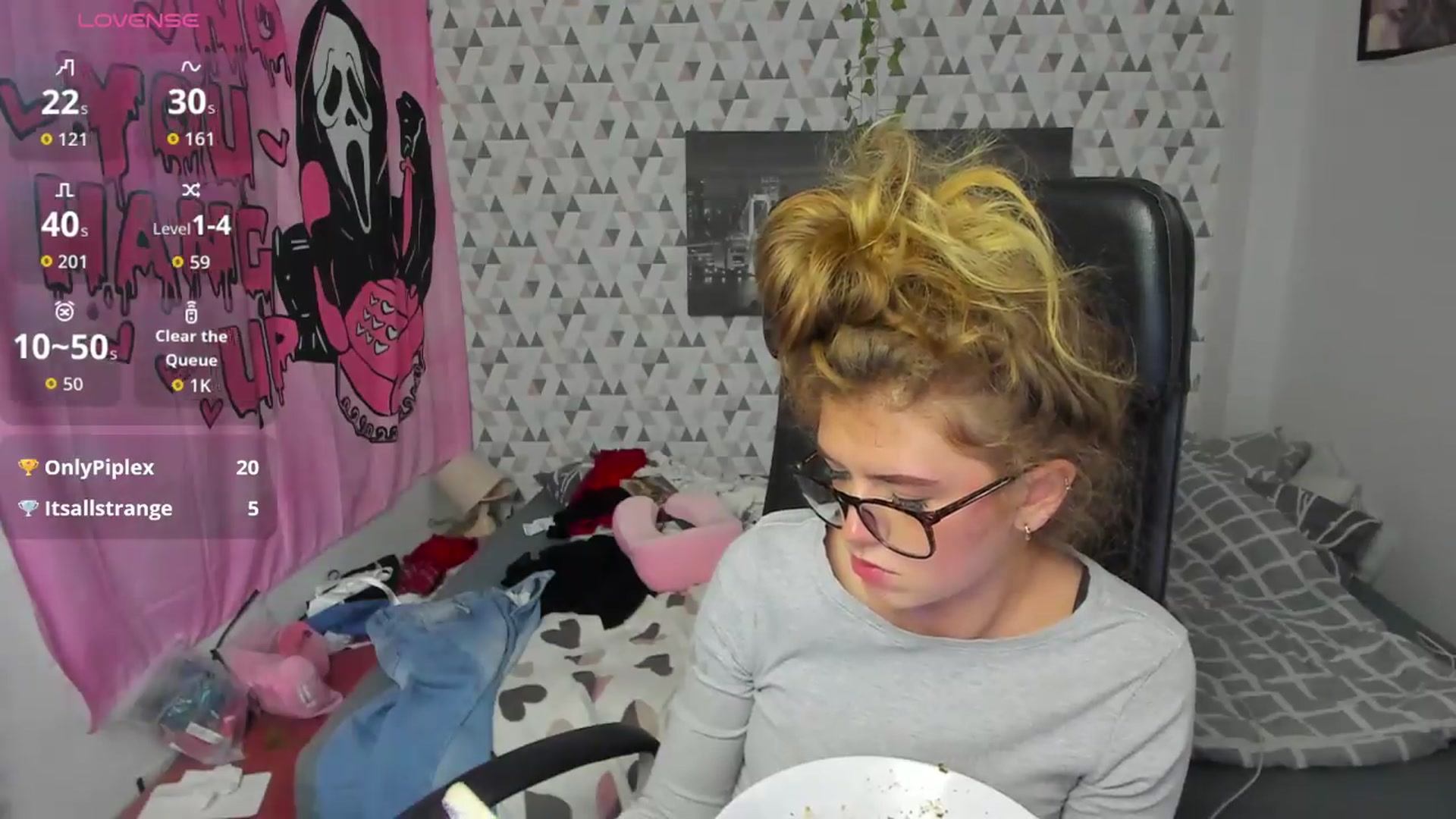 Gallery image thumbnail from Iness_lex's myfreecams stream on, 05/18/2026, 12:44 image 14 of 20