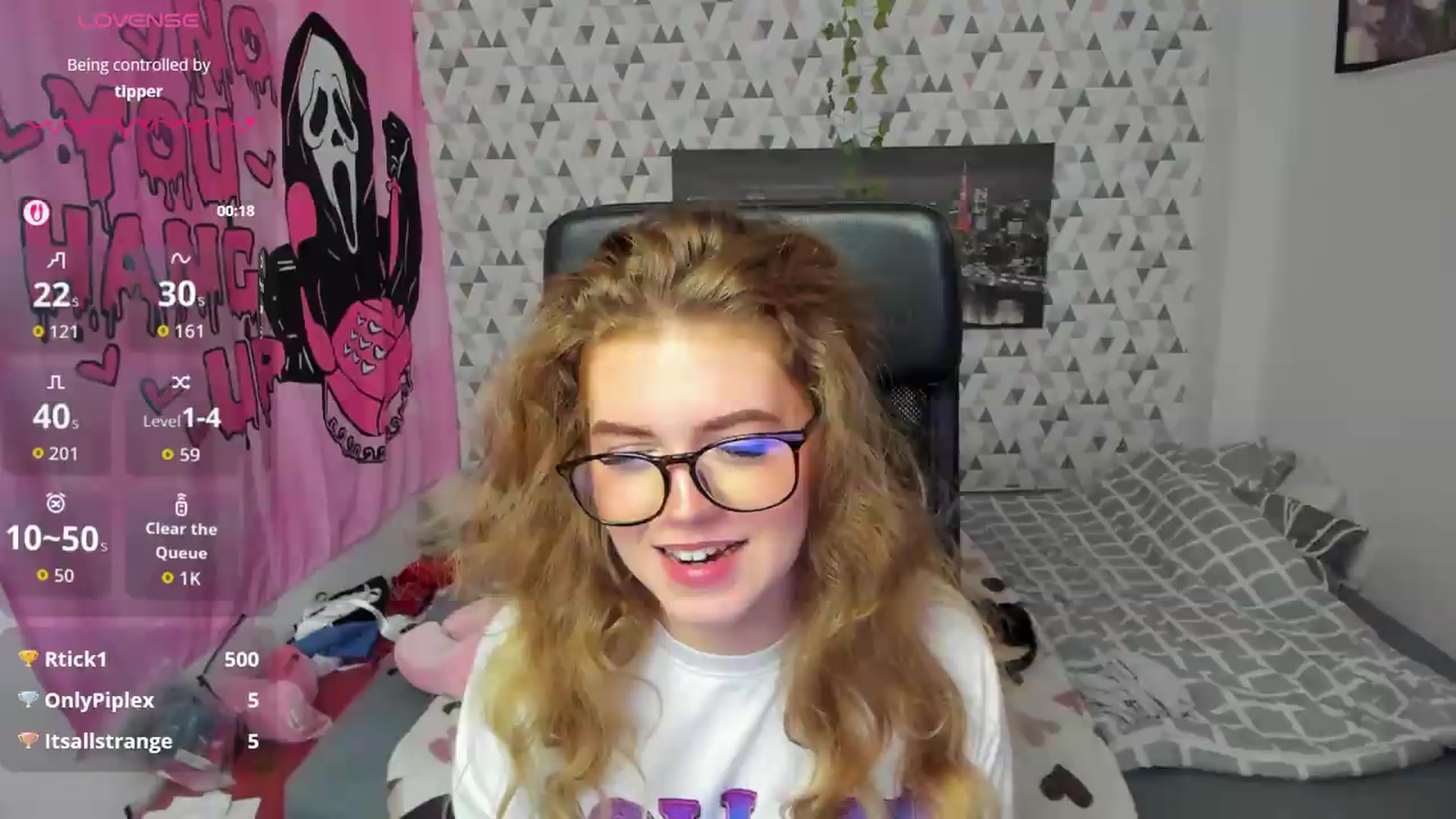 Gallery image thumbnail from Iness_lex's myfreecams stream on, 05/19/2026, 08:40 image 10 of 20