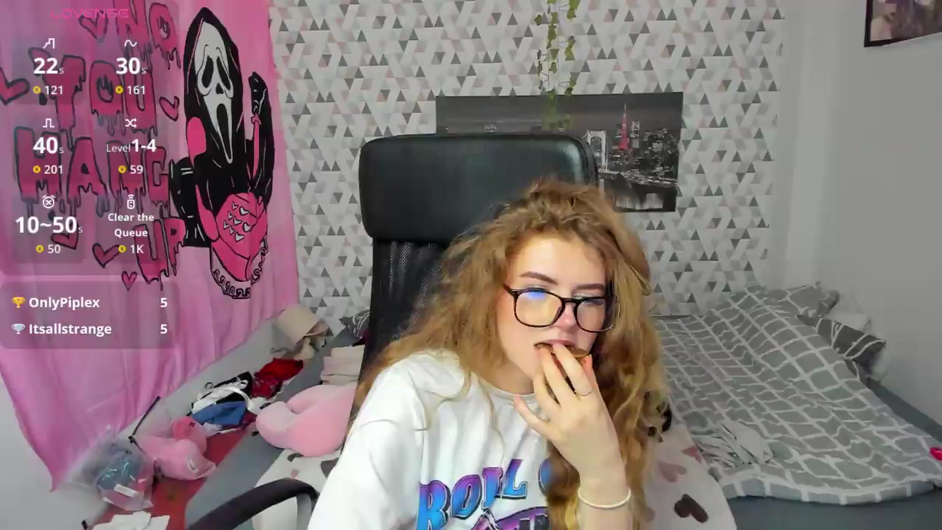 Gallery image thumbnail from Iness_lex's myfreecams stream on, 05/19/2026, 08:40 image 6 of 20
