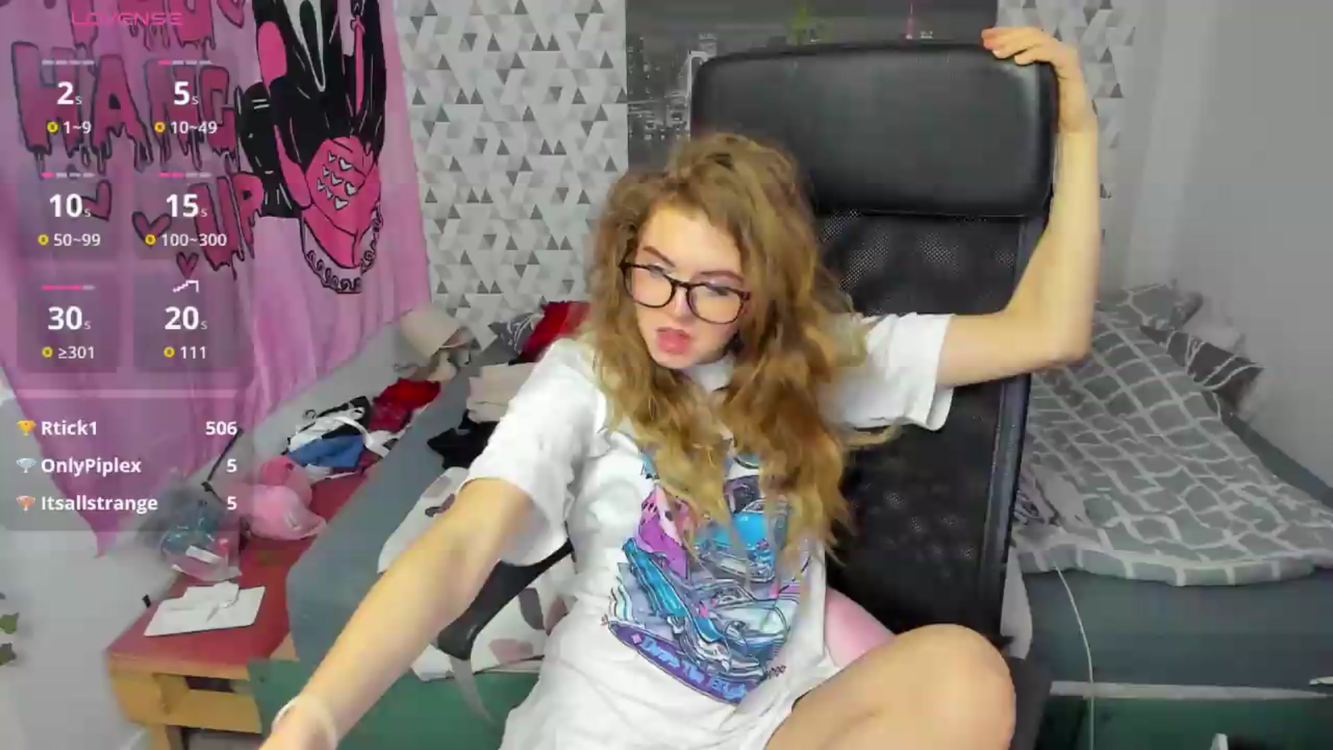 Gallery image thumbnail from Iness_lex's myfreecams stream on, 05/19/2026, 11:34 image 16 of 20