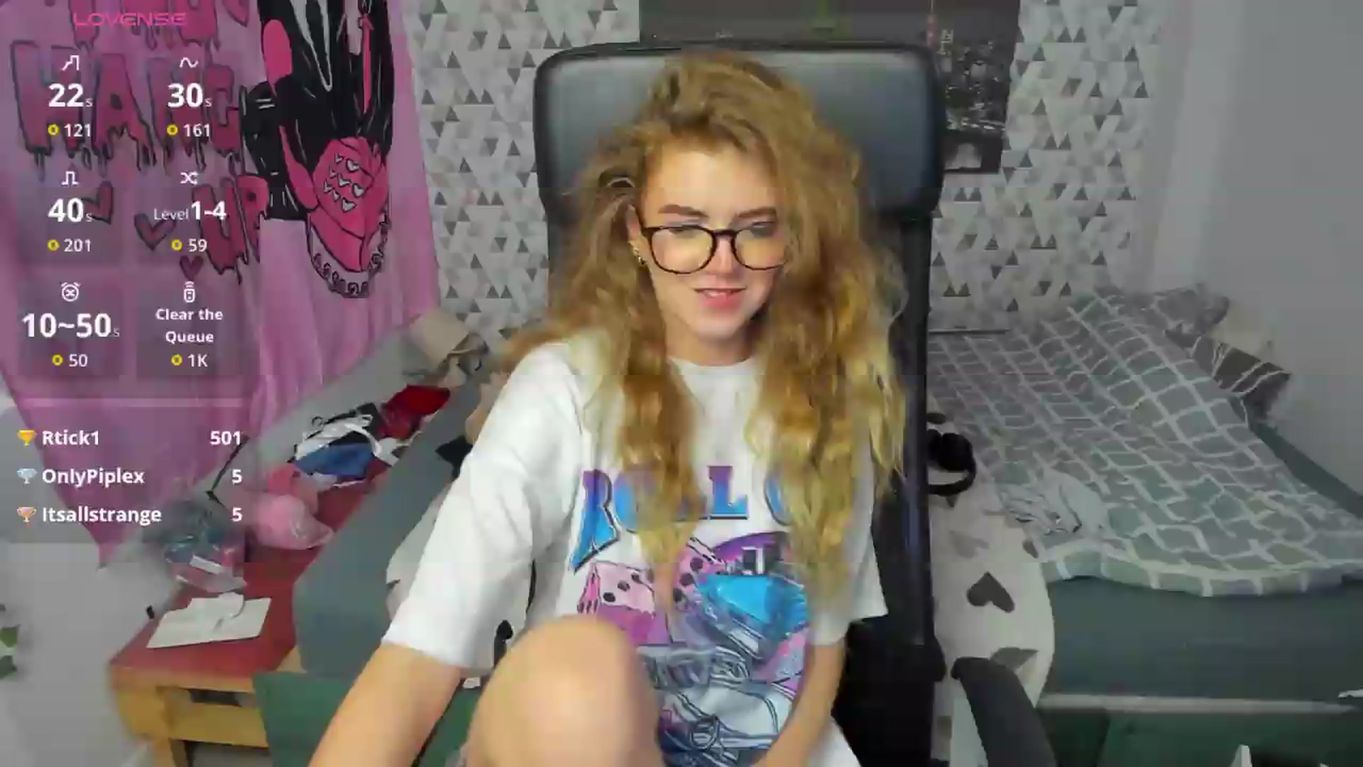 Gallery image thumbnail from Iness_lex's myfreecams stream on, 05/19/2026, 11:34 image 8 of 20