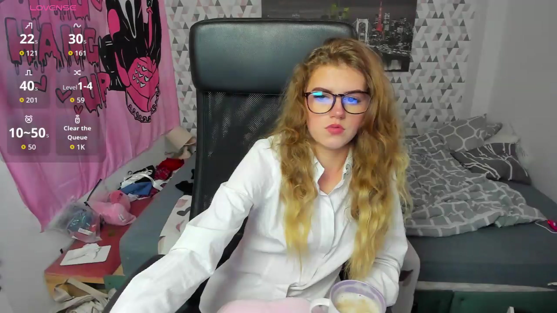 Gallery image thumbnail from Iness_lex's myfreecams stream on, 05/20/2026, 07:41 image 17 of 20