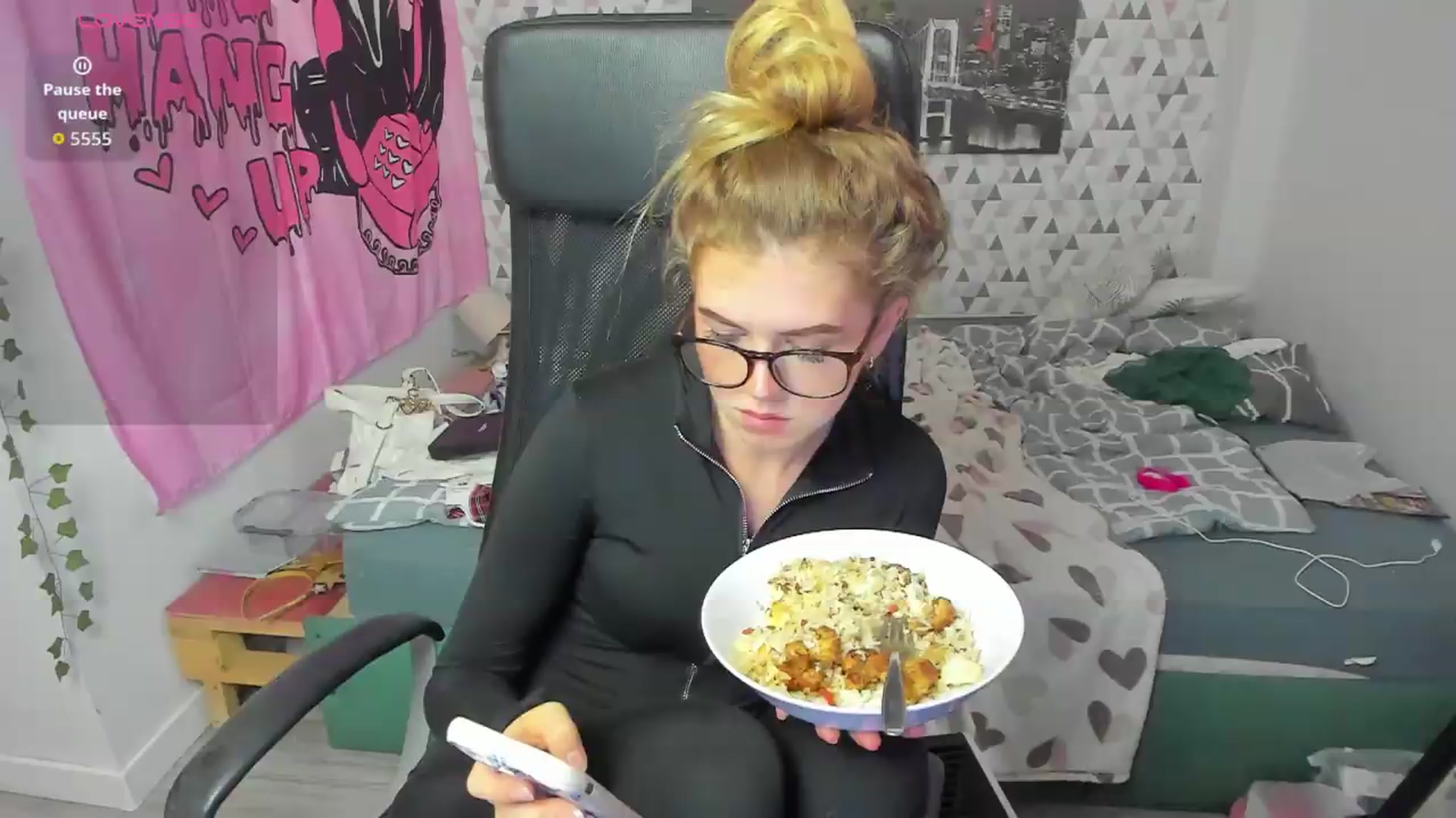 Gallery image thumbnail from Iness_lex's myfreecams stream on, 05/28/2026, 07:32 image 4 of 20