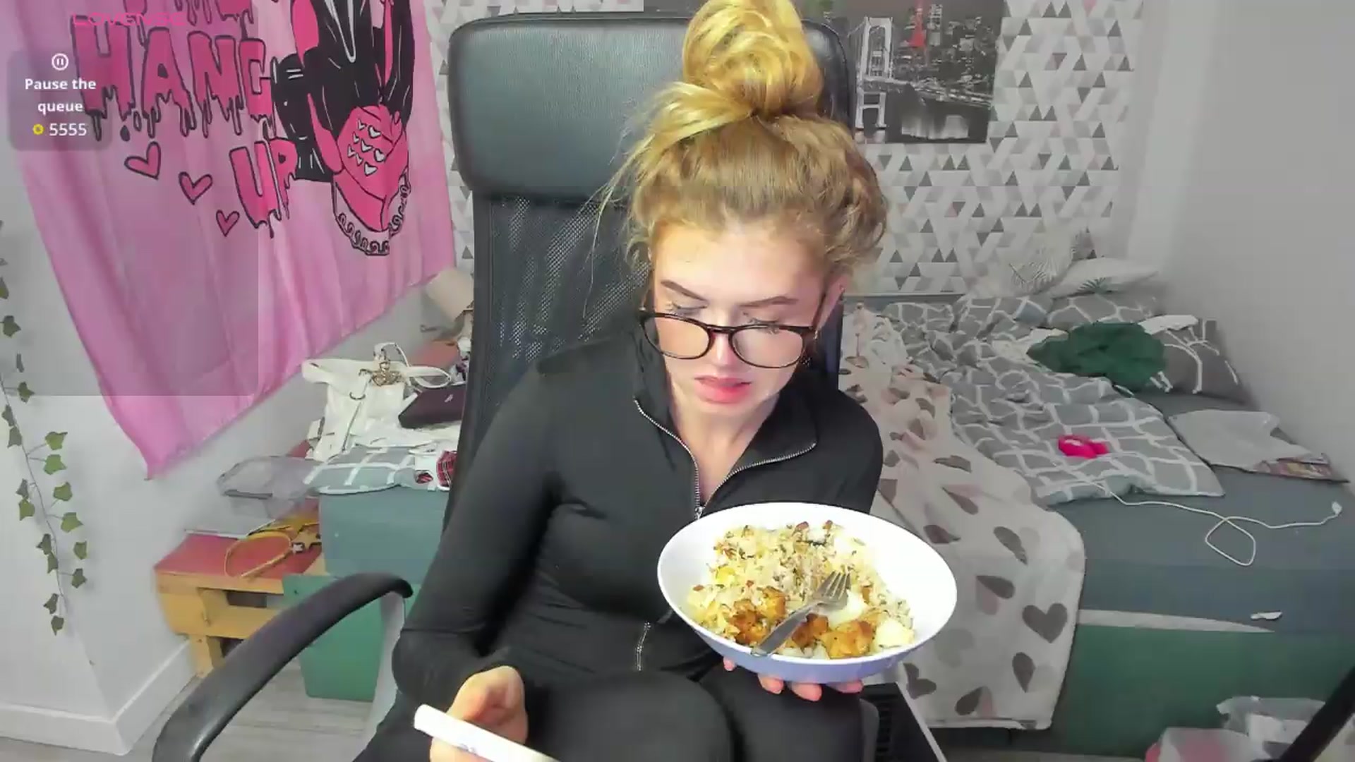 Gallery image thumbnail from Iness_lex's myfreecams stream on, 05/28/2026, 07:32 image 9 of 20
