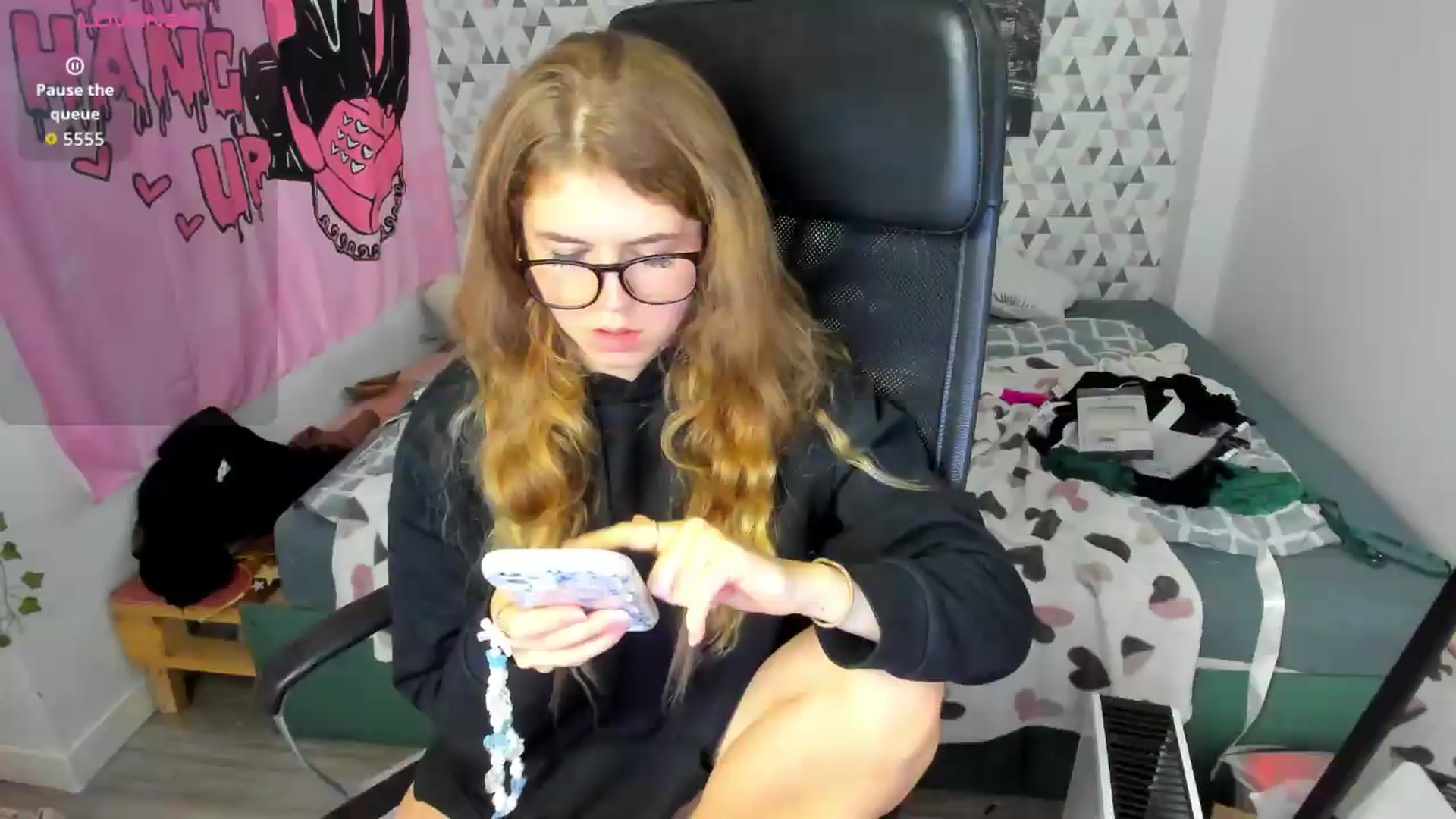 Gallery image thumbnail from Iness_lex's myfreecams stream on, 06/04/2026, 07:05 image 3 of 20