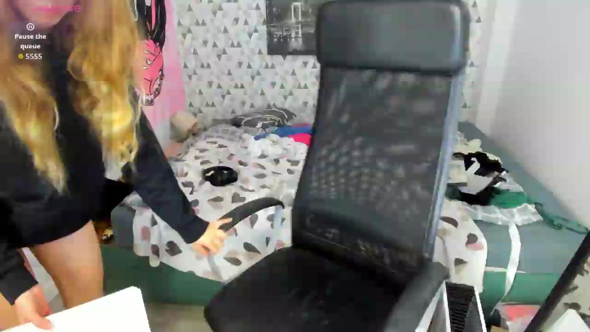 Gallery image thumbnail from Iness_lex's myfreecams stream on, 06/04/2026, 07:05 image 10 of 20