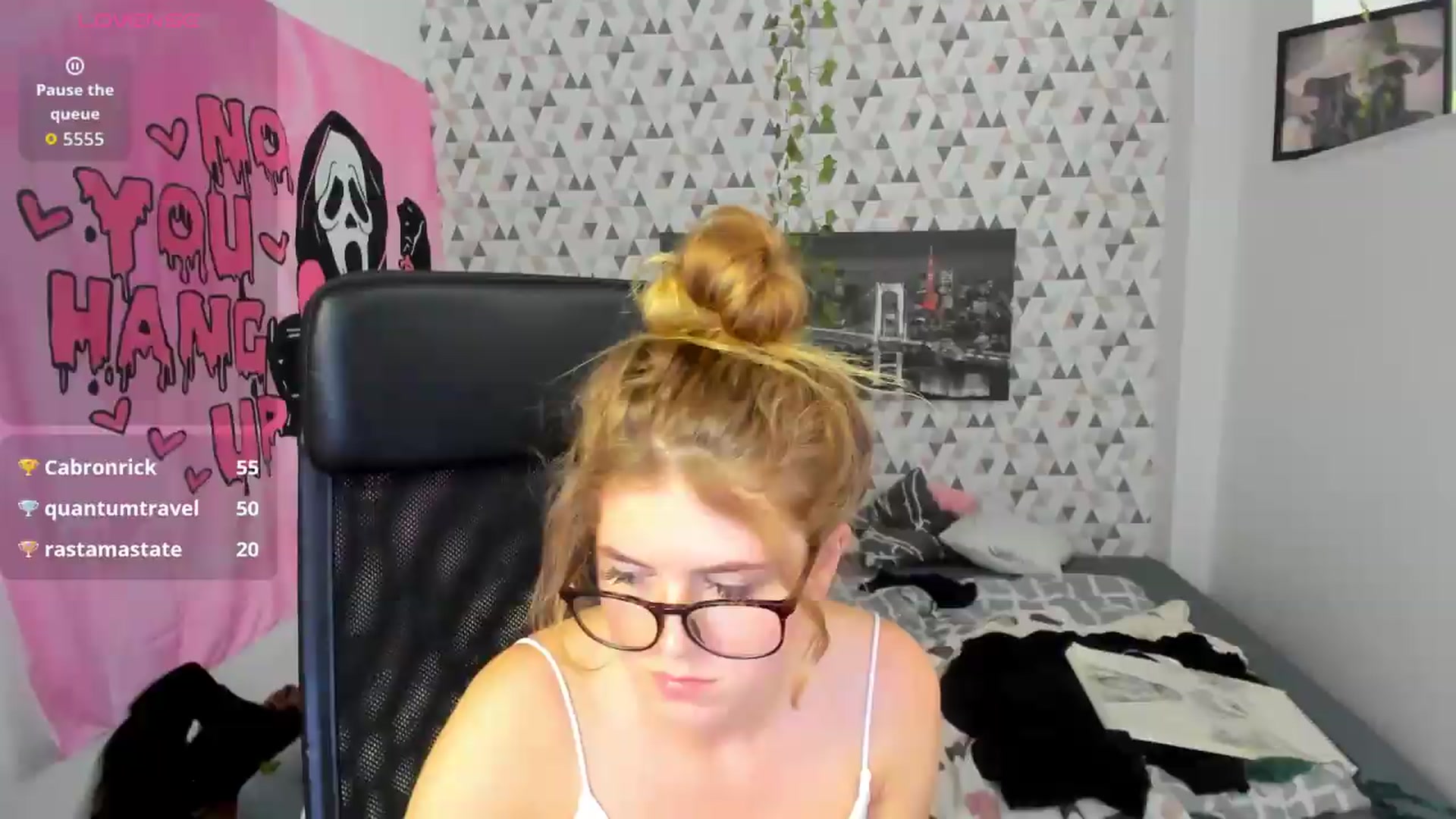 Gallery image thumbnail from Iness_lex's myfreecams stream on, 06/04/2026, 10:40 image 12 of 20