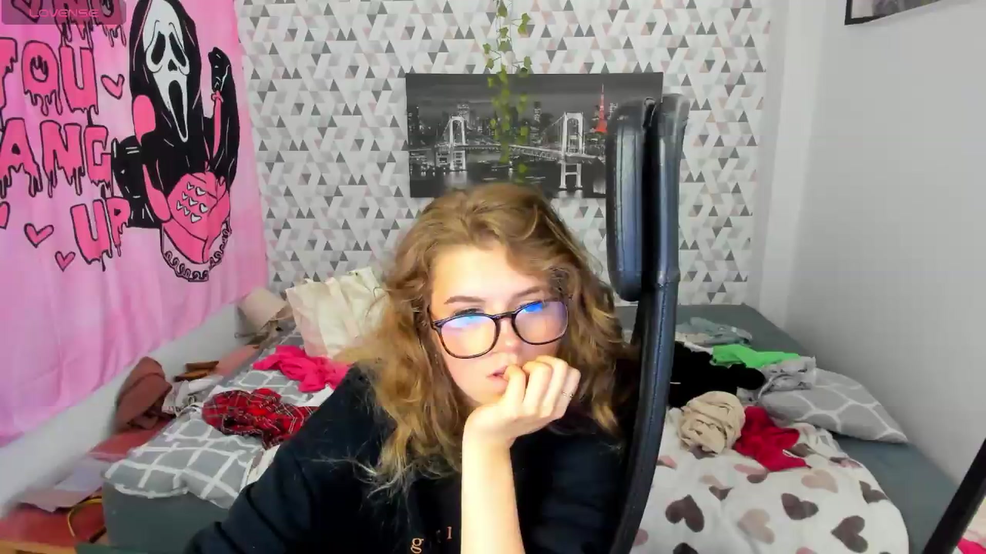 Gallery image thumbnail from Iness_lex's myfreecams stream on, 06/19/2026, 08:38 image 5 of 20
