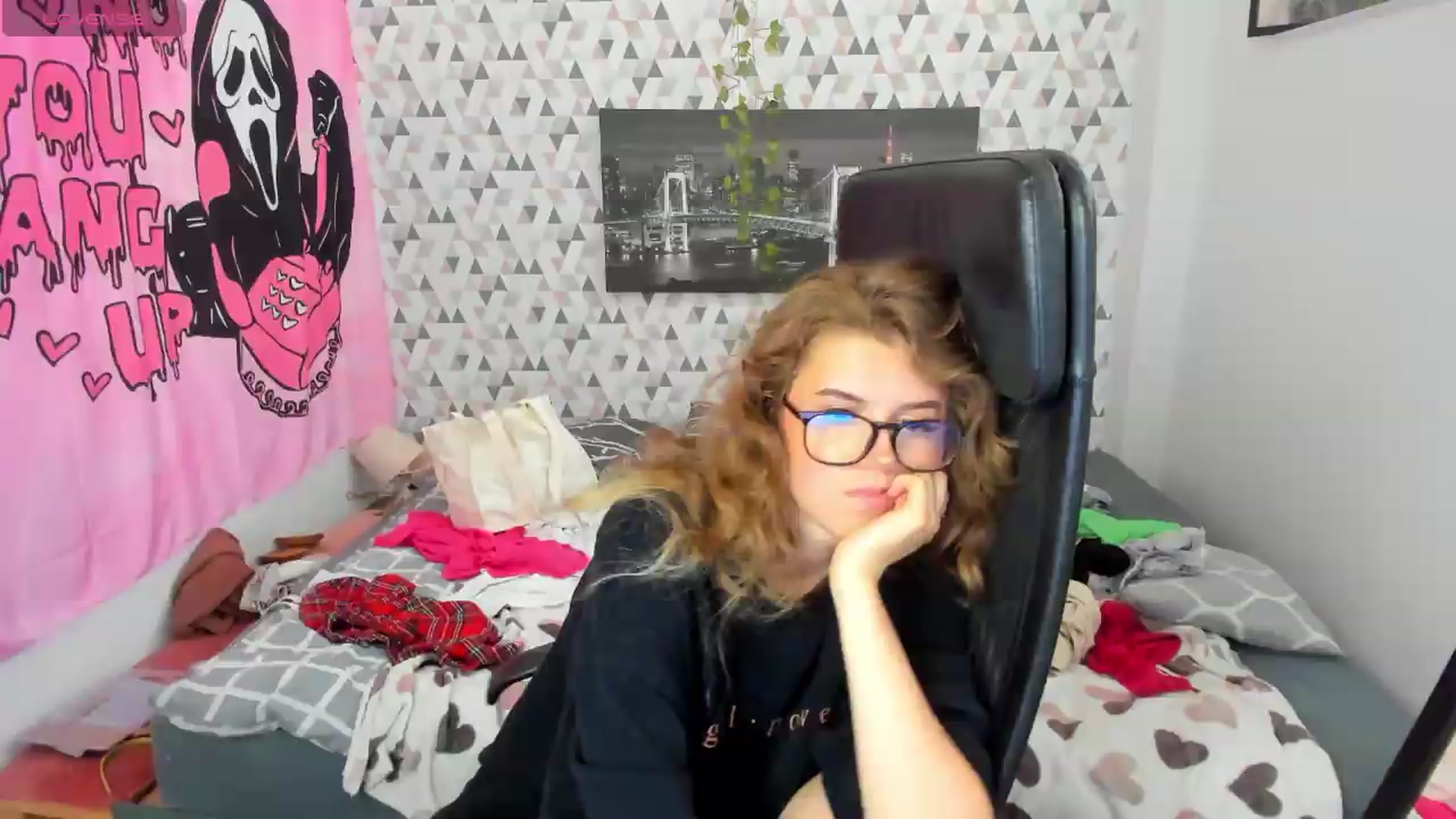 Gallery image thumbnail from Iness_lex's myfreecams stream on, 06/19/2026, 08:38 image 3 of 20