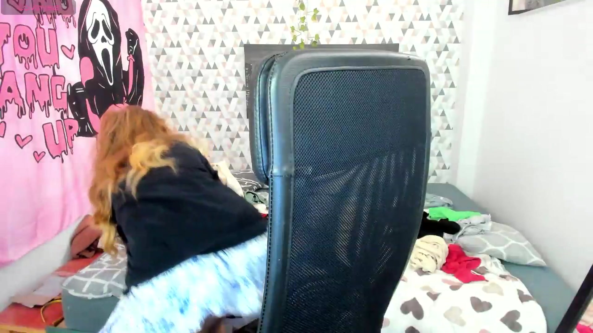 Gallery image thumbnail from Iness_lex's myfreecams stream on, 06/19/2026, 08:38 image 18 of 20