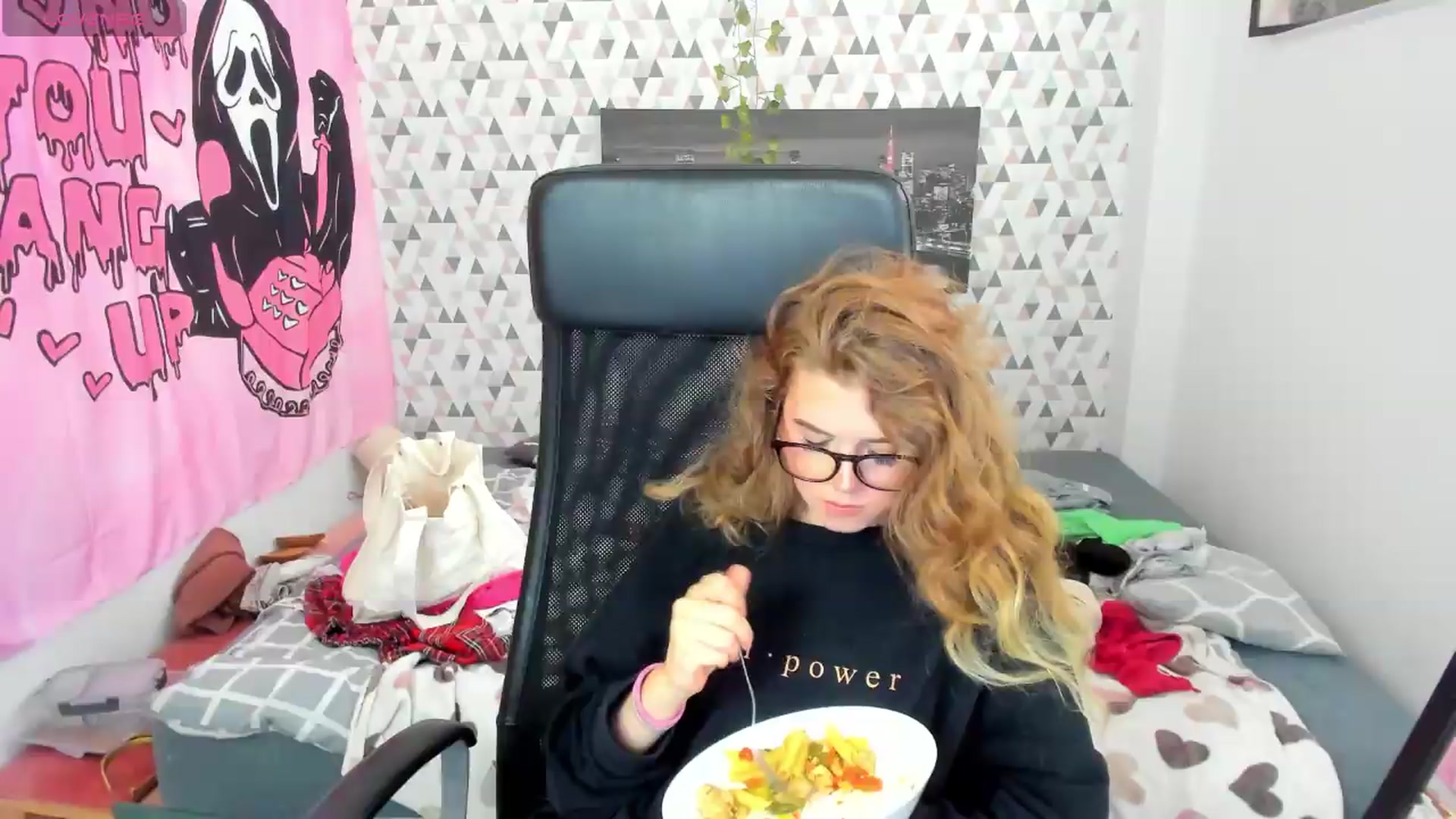 Gallery image thumbnail from Iness_lex's myfreecams stream on, 06/19/2026, 08:56 image 17 of 20
