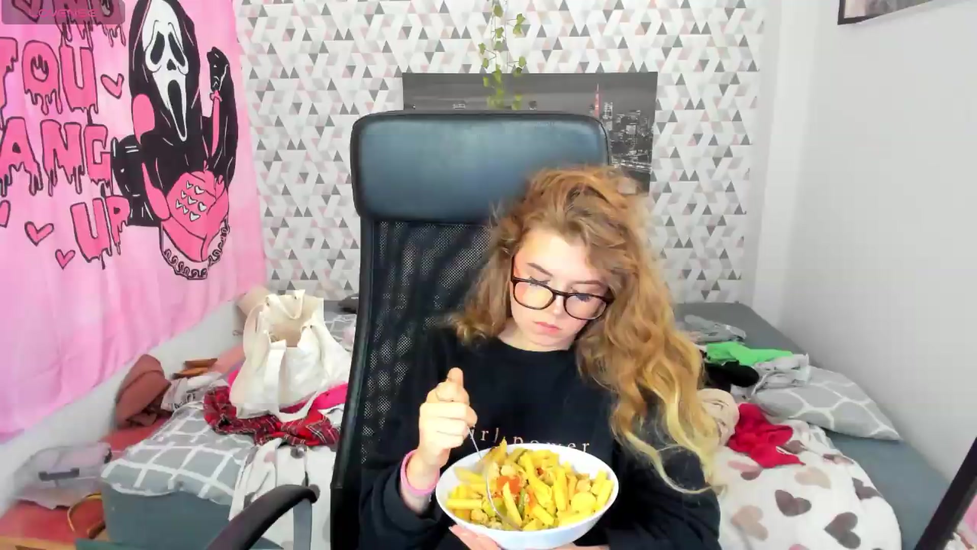 Gallery image thumbnail from Iness_lex's myfreecams stream on, 06/19/2026, 08:56 image 2 of 20
