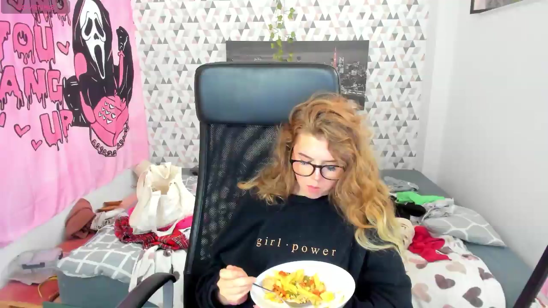 Gallery image thumbnail from Iness_lex's myfreecams stream on, 06/19/2026, 08:56 image 16 of 20