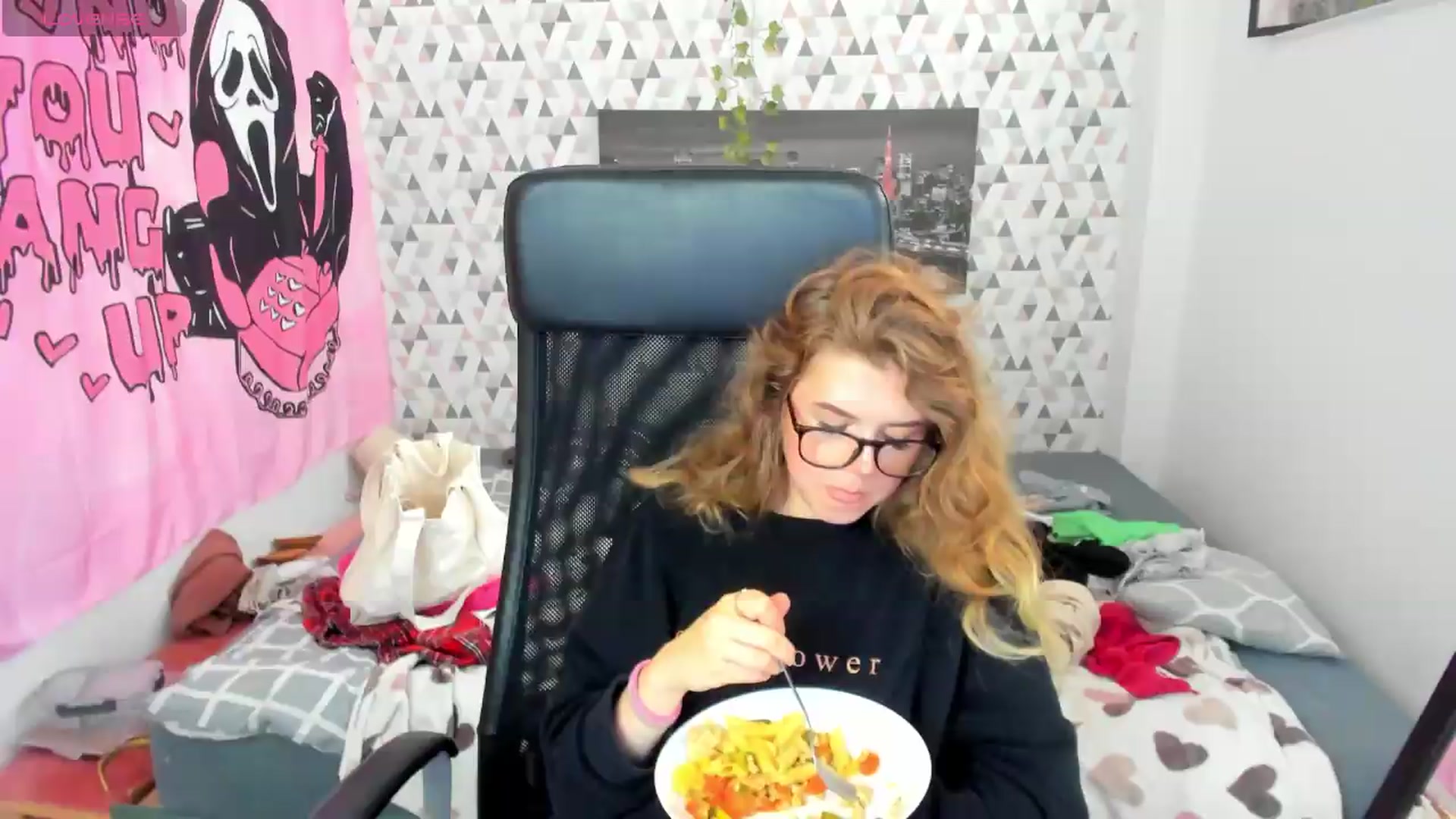 Gallery image thumbnail from Iness_lex's myfreecams stream on, 06/19/2026, 08:56 image 14 of 20