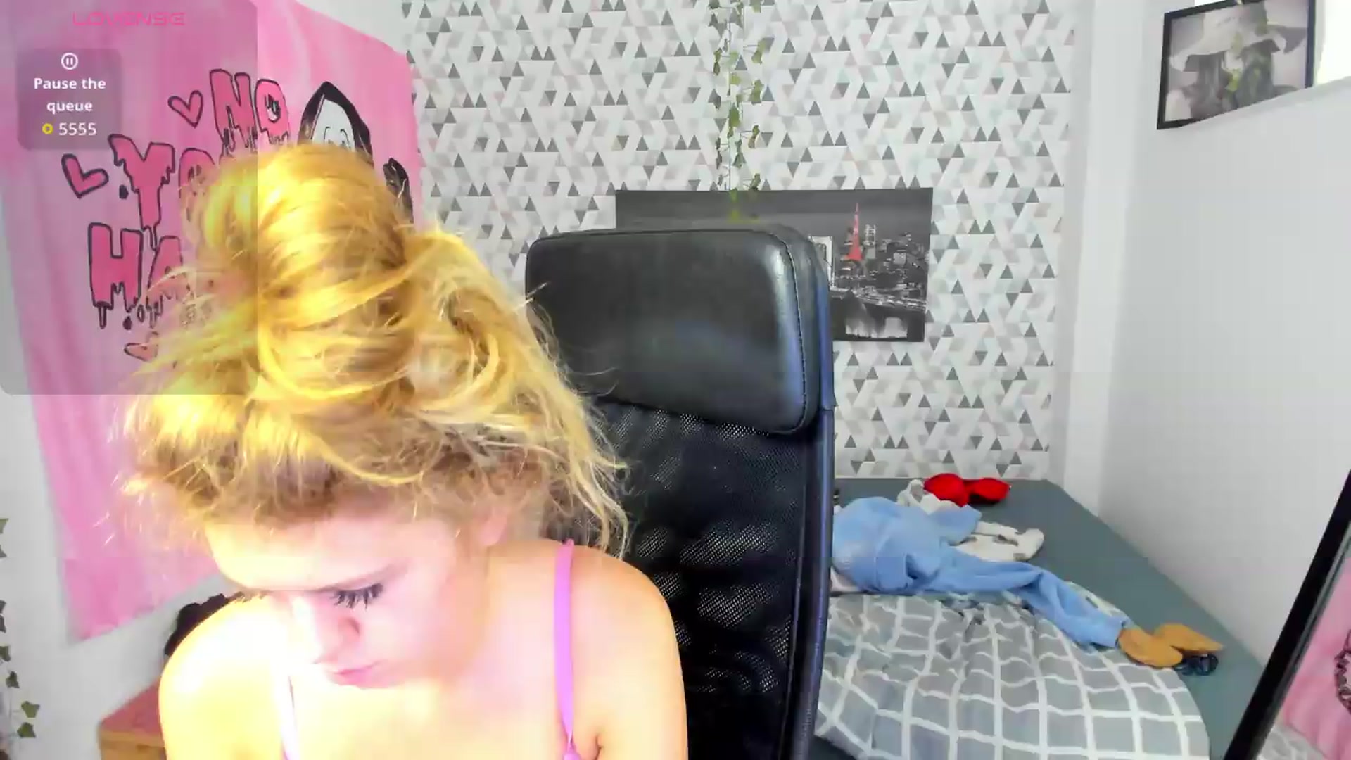 Gallery image thumbnail from Iness_lex's myfreecams stream on, 07/02/2026, 09:45 image 8 of 20