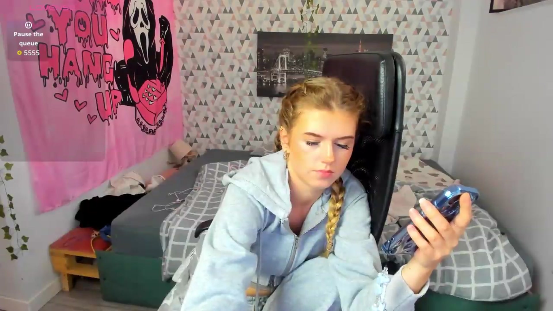 Gallery image thumbnail from Iness_lex's myfreecams stream on, 07/08/2026, 07:25 image 16 of 20