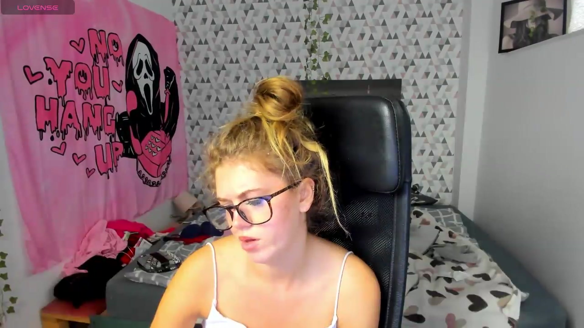Gallery image thumbnail from Iness_lex's myfreecams stream on, 07/23/2026, 09:22 image 15 of 20