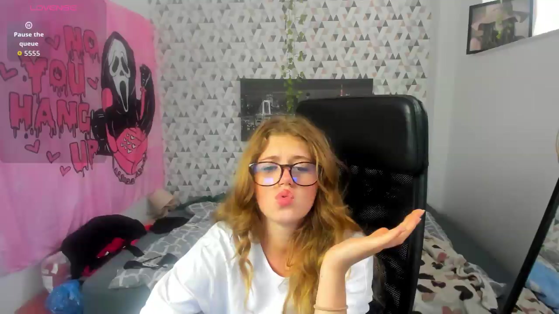 Gallery image thumbnail from Iness_lex's myfreecams stream on, 07/27/2026, 12:41 image 9 of 20