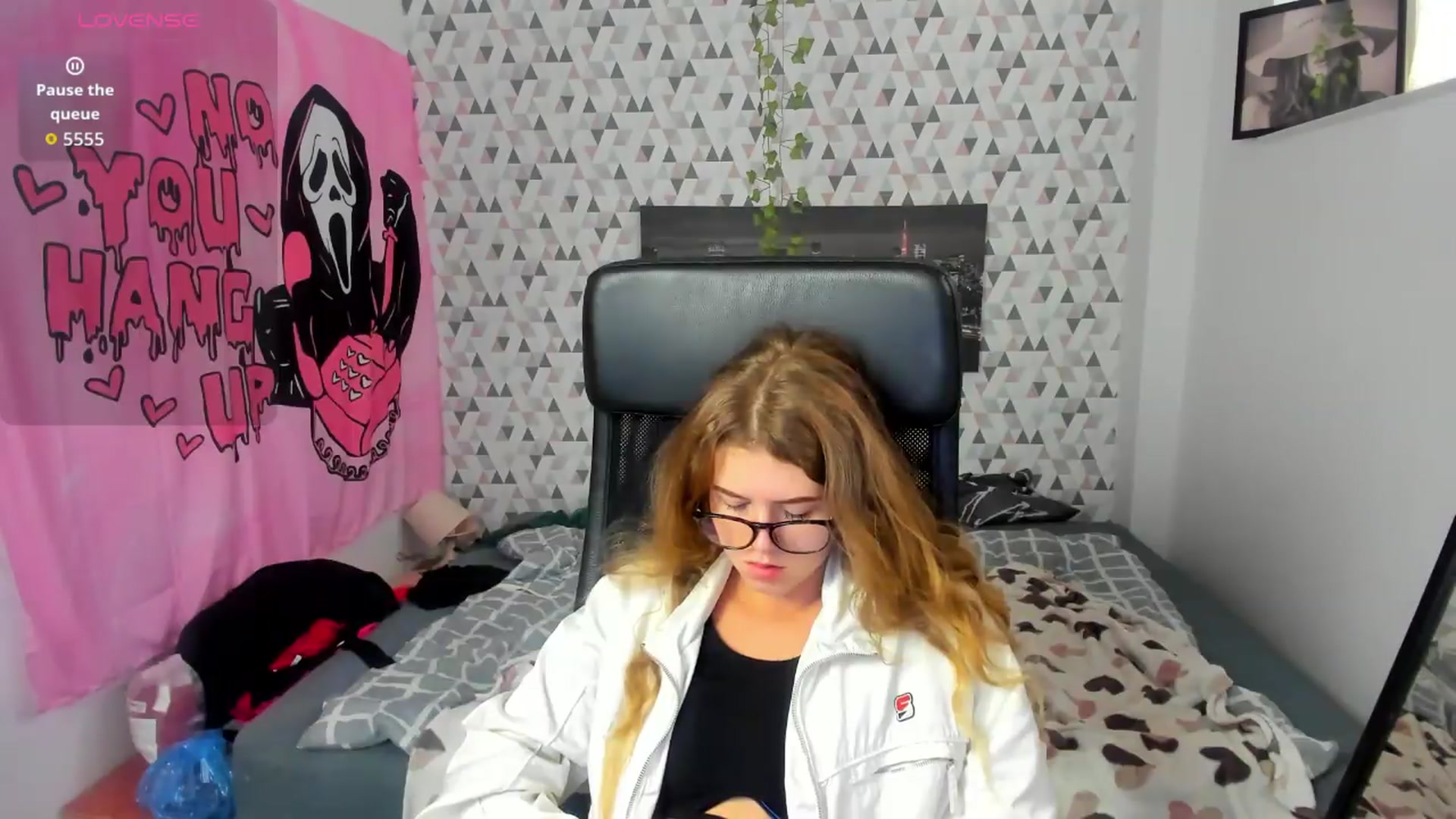 Gallery image thumbnail from Iness_lex's myfreecams stream on, 07/28/2026, 07:43 image 15 of 20