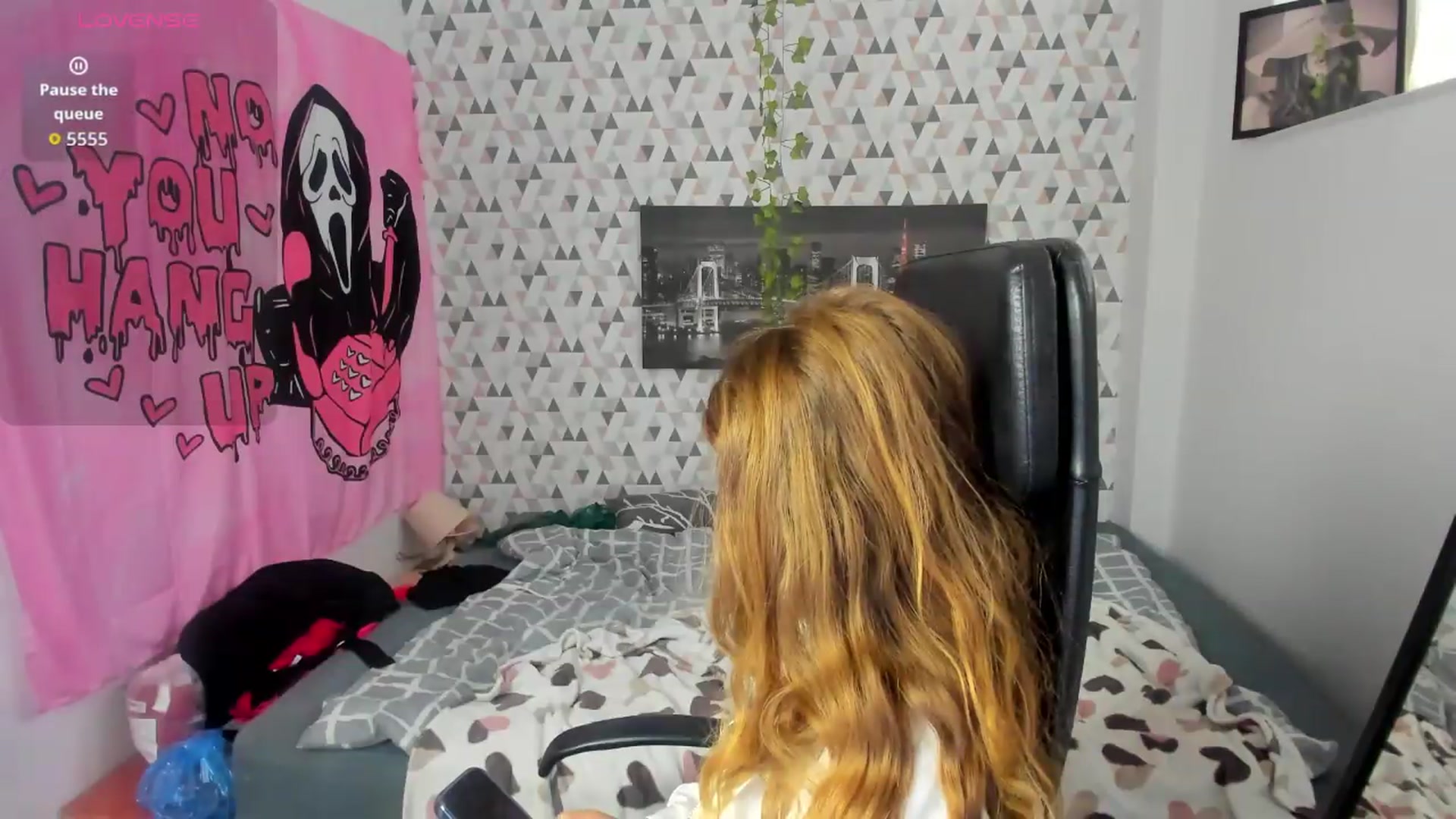 Gallery image thumbnail from Iness_lex's myfreecams stream on, 07/28/2026, 07:43 image 18 of 20