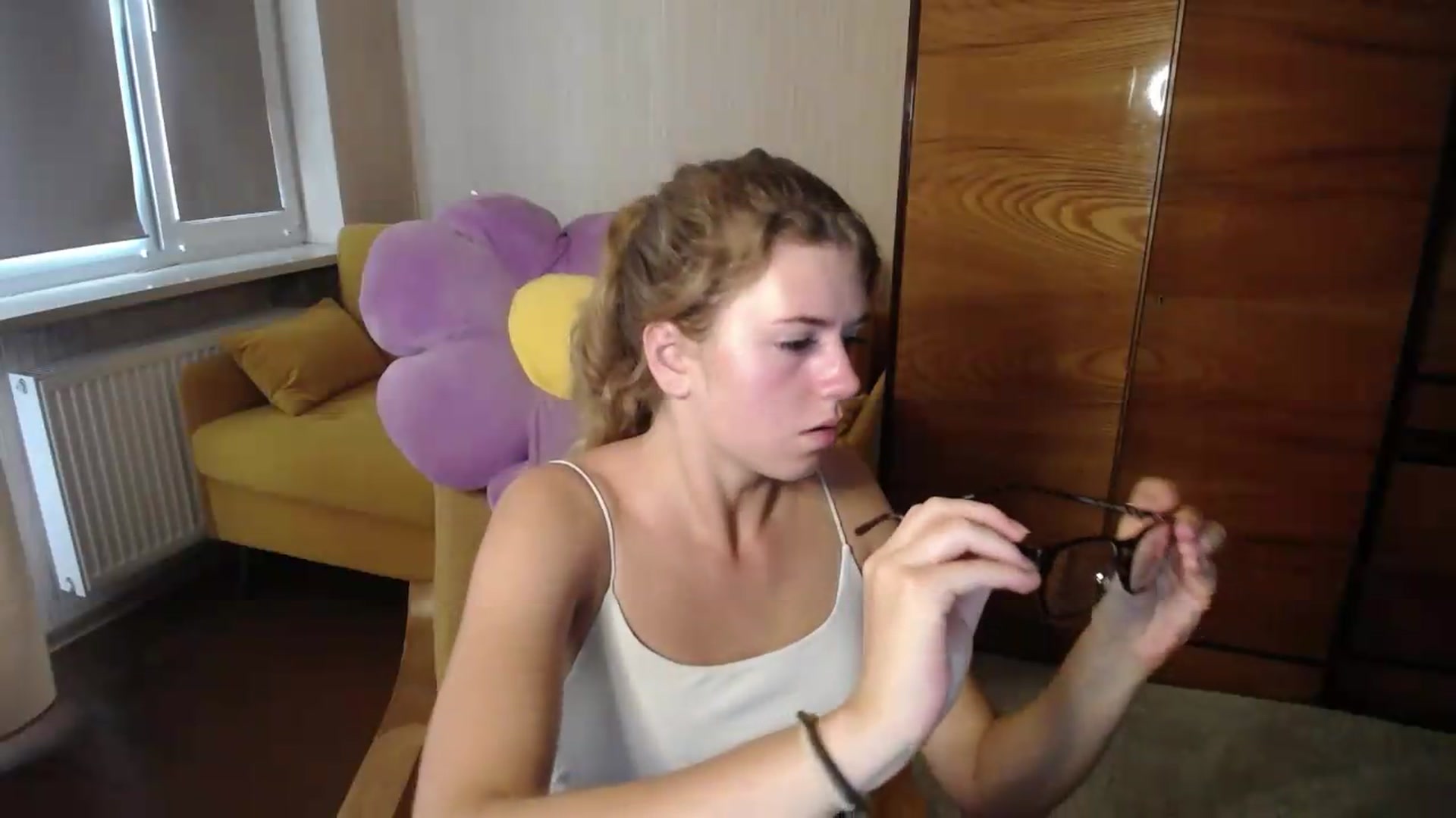 Gallery image thumbnail from Iness_lex's myfreecams stream on, 08/04/2026, 07:59 image 12 of 20