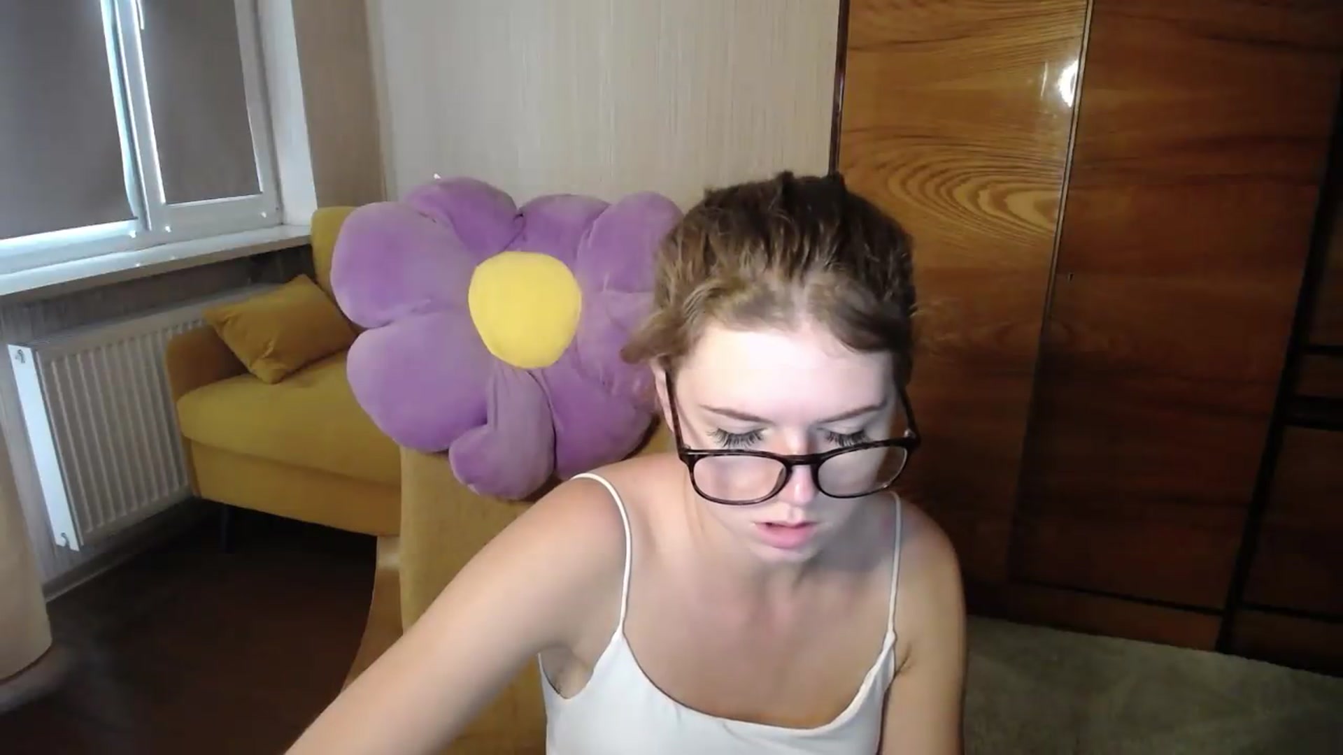 Gallery image thumbnail from Iness_lex's myfreecams stream on, 08/04/2026, 07:59 image 7 of 20