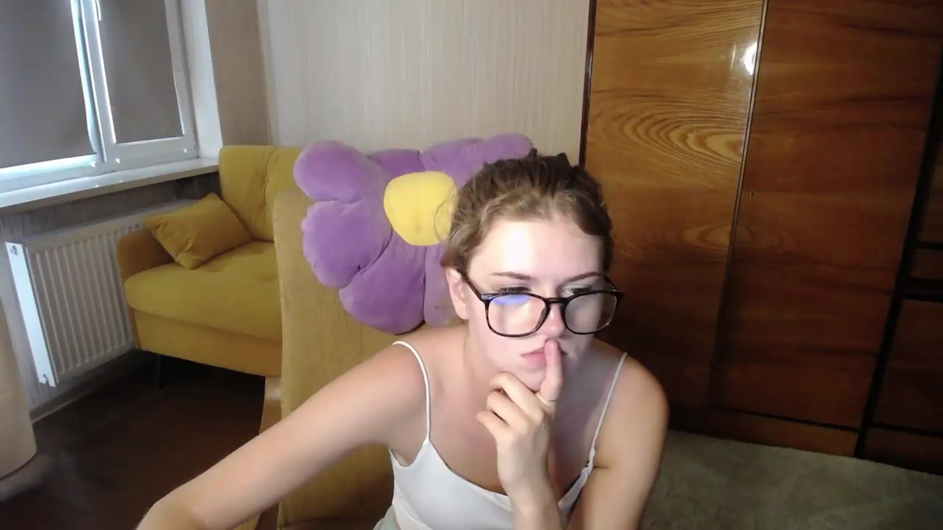 Gallery image thumbnail from Iness_lex's myfreecams stream on, 08/04/2026, 07:59 image 3 of 20