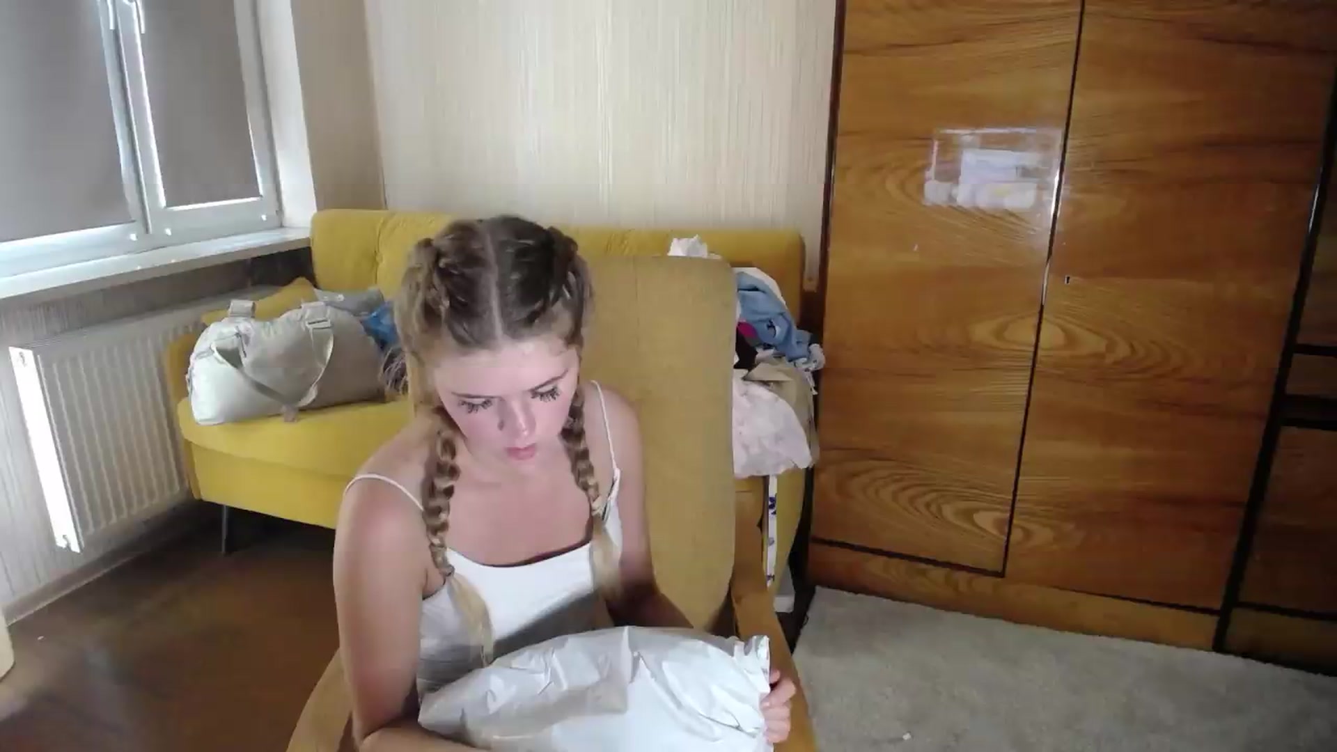 Gallery image thumbnail from Iness_lex's myfreecams stream on, 08/04/2026, 10:30 image 14 of 20