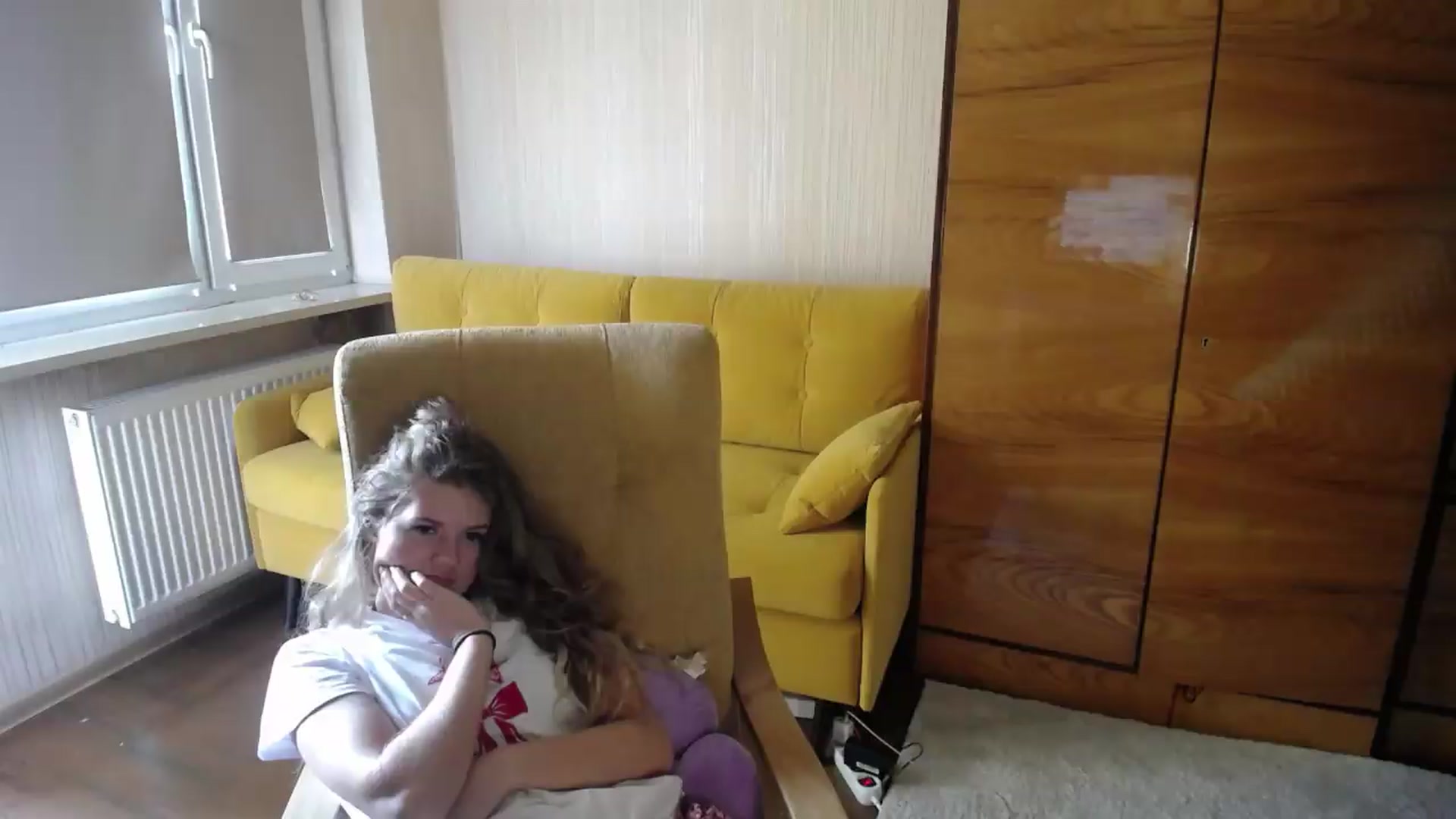 Gallery image thumbnail from Iness_lex's myfreecams stream on, 08/05/2026, 09:02 image 12 of 20