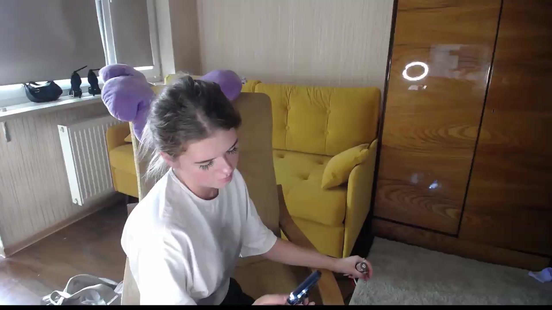 Gallery image thumbnail from Iness_lex's myfreecams stream on, 08/07/2026, 13:02 image 13 of 20
