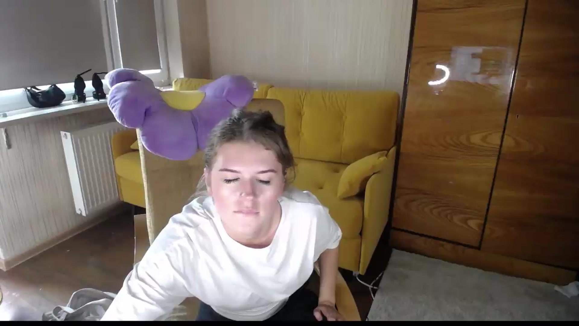 Gallery image thumbnail from Iness_lex's myfreecams stream on, 08/07/2026, 13:02 image 11 of 20