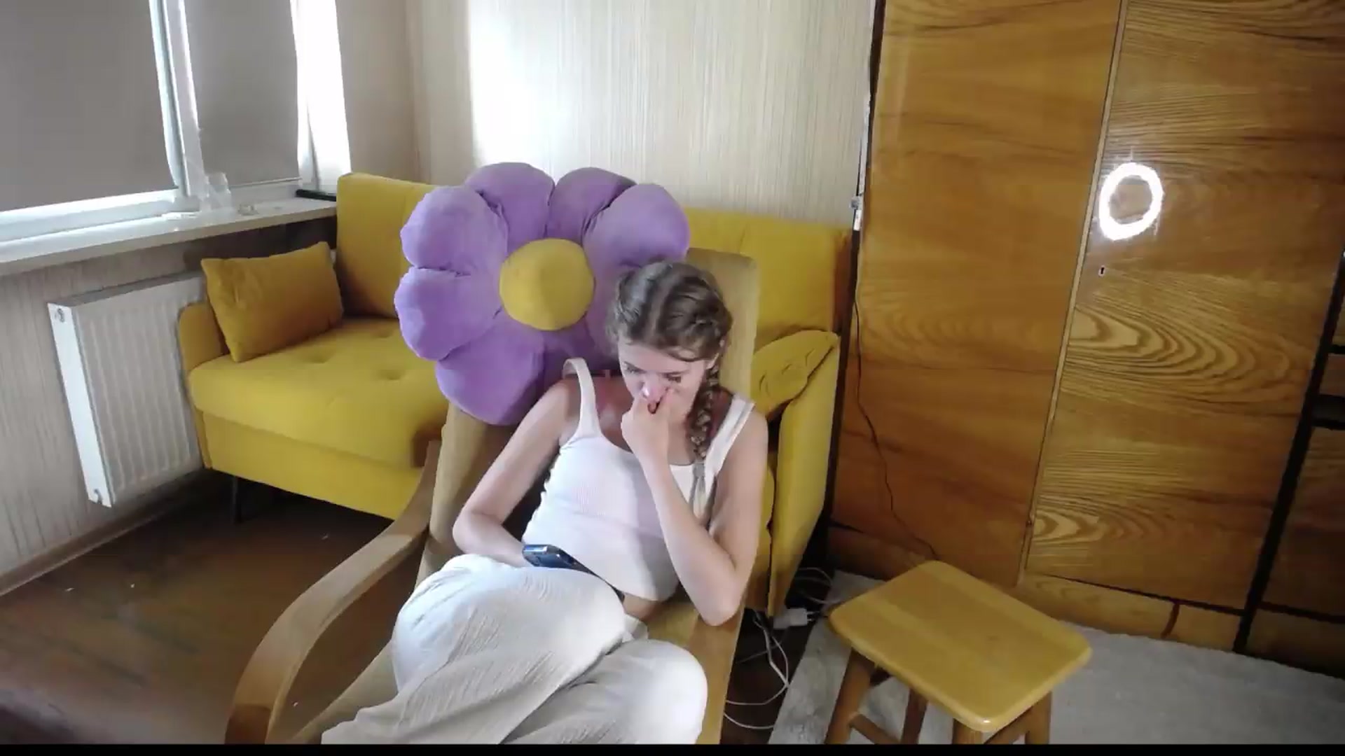 Gallery image thumbnail from Iness_lex's myfreecams stream on, 08/10/2026, 07:33 image 15 of 20