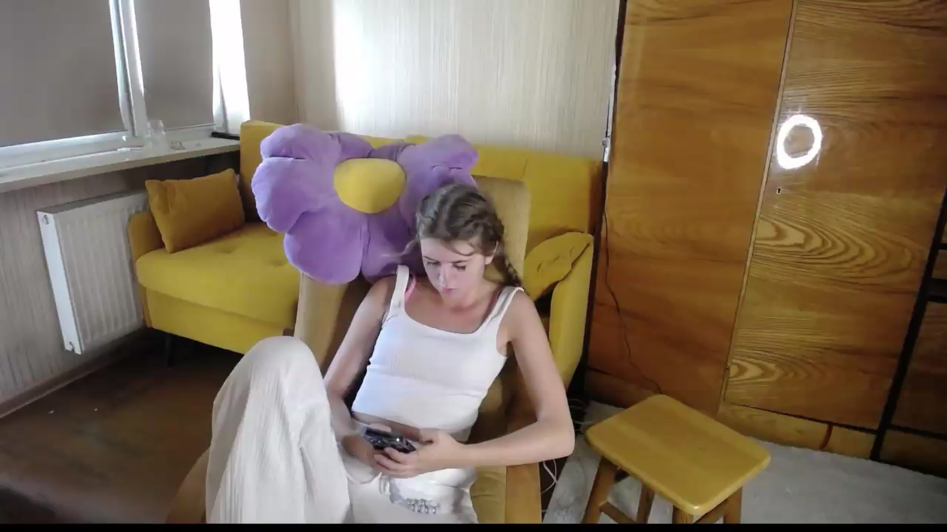 Gallery image thumbnail from Iness_lex's myfreecams stream on, 08/10/2026, 07:33 image 1 of 20