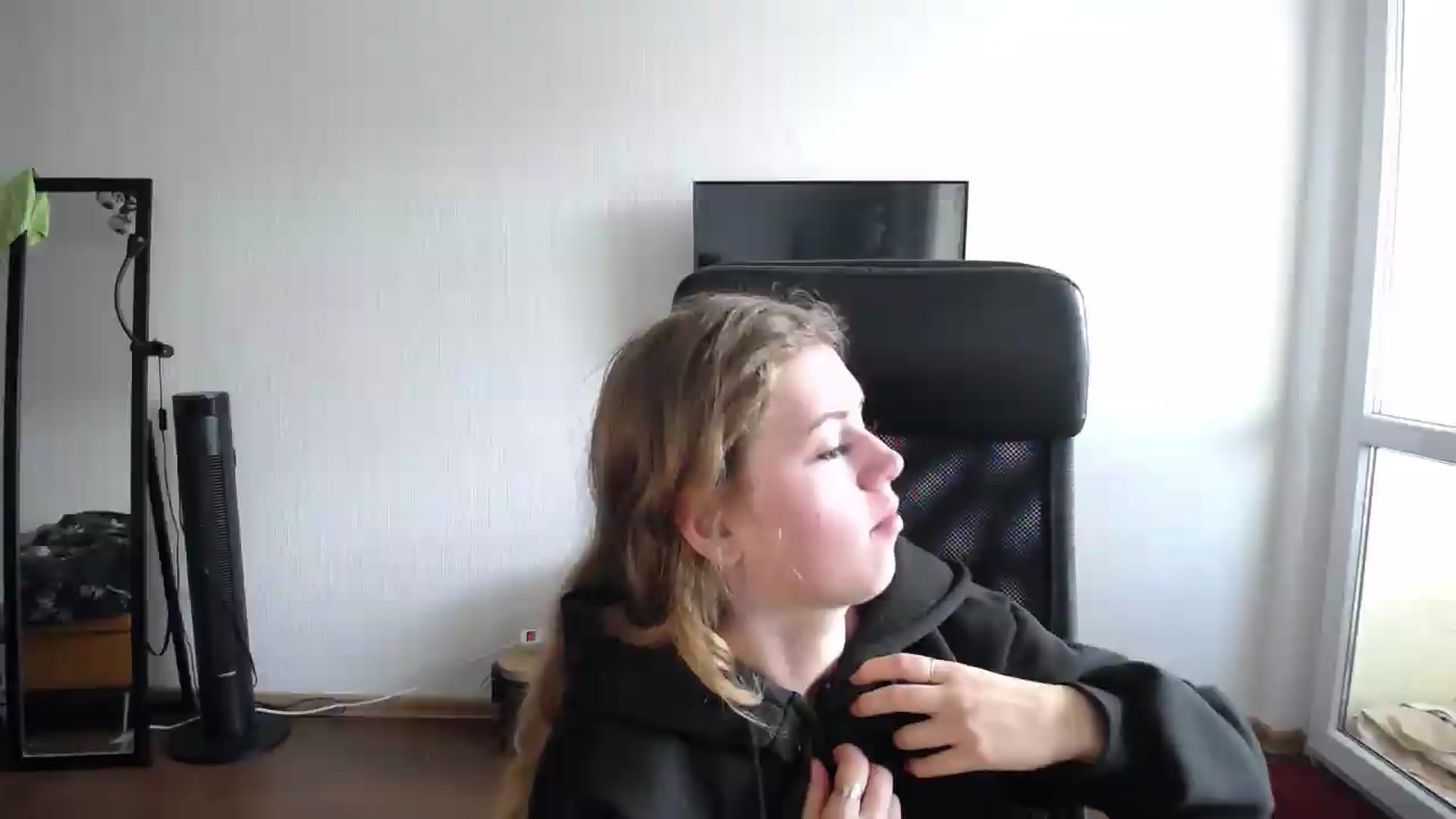 Gallery image thumbnail from Iness_lex's myfreecams stream on, 08/24/2026, 08:54 image 17 of 20