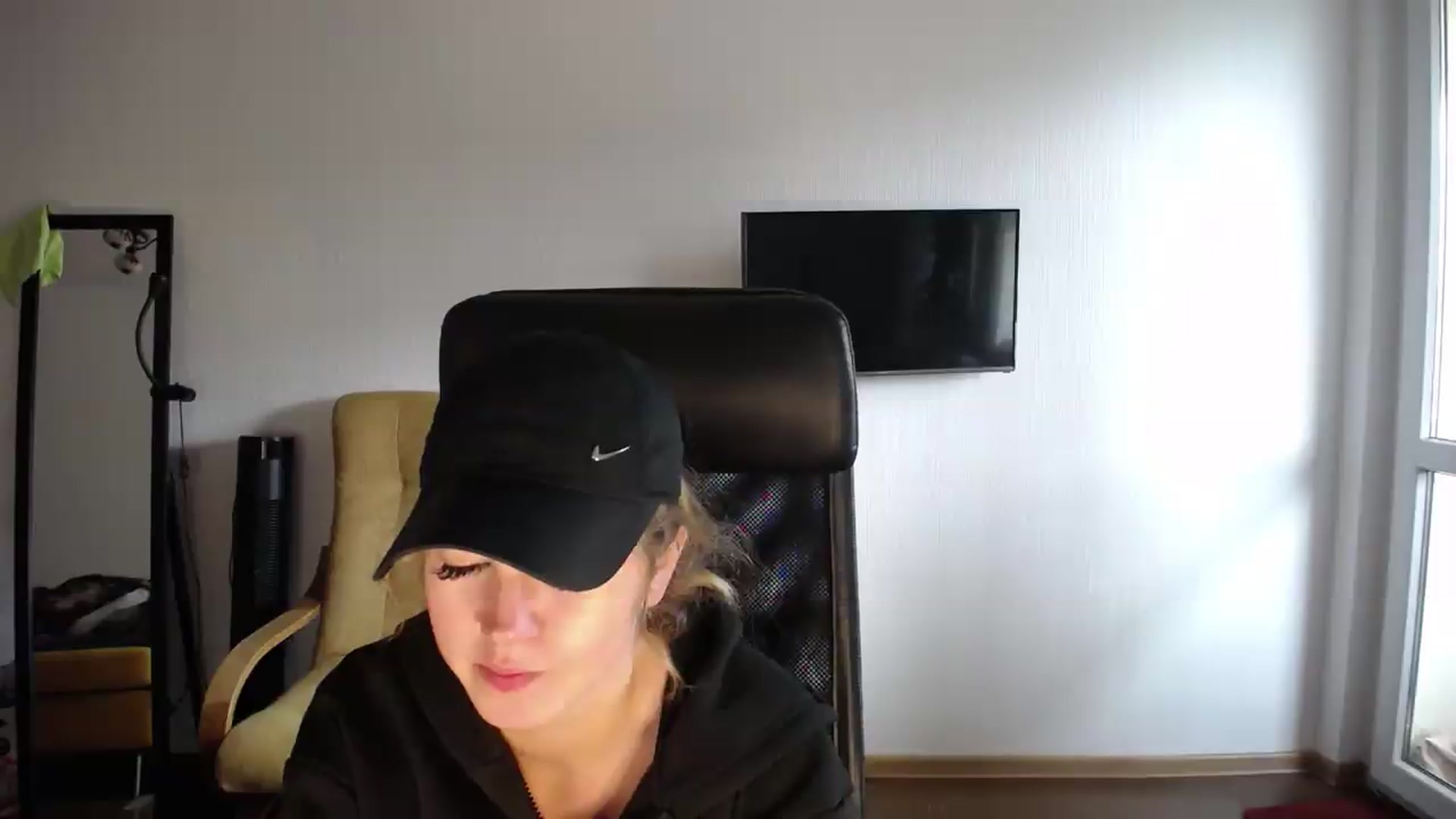 Gallery image thumbnail from Iness_lex's myfreecams stream on, 08/25/2026, 08:57 image 10 of 20