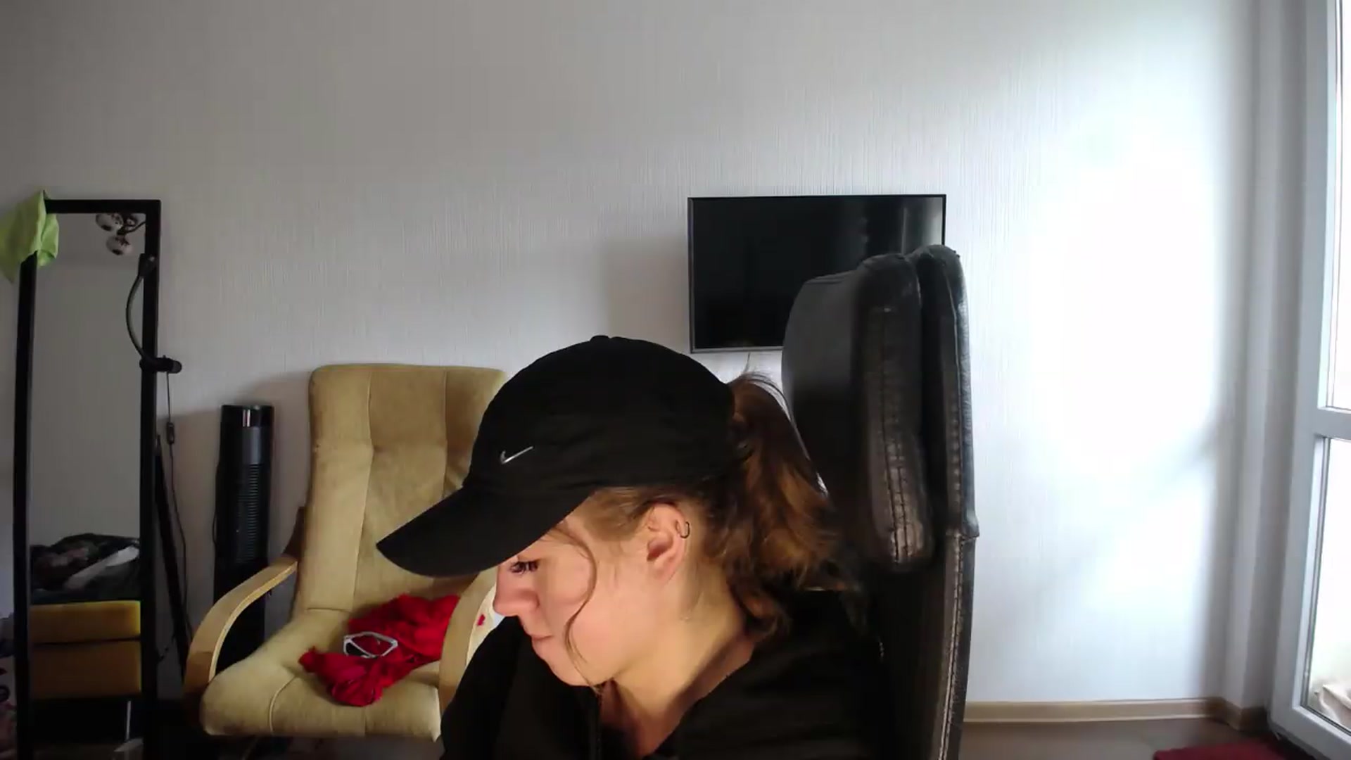 Gallery image thumbnail from Iness_lex's myfreecams stream on, 08/25/2026, 08:57 image 15 of 20