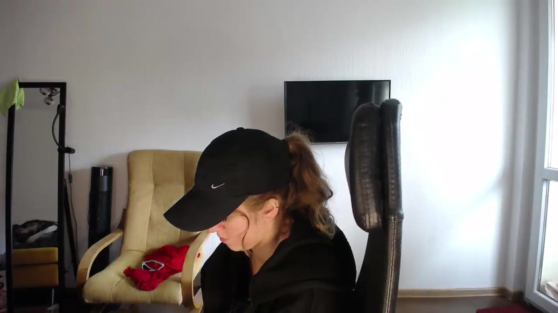 Gallery image thumbnail from Iness_lex's myfreecams stream on, 08/25/2026, 08:57 image 19 of 20