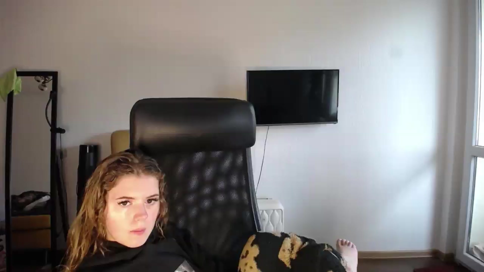 Gallery image thumbnail from Iness_lex's myfreecams stream on, 08/25/2026, 10:52 image 4 of 20